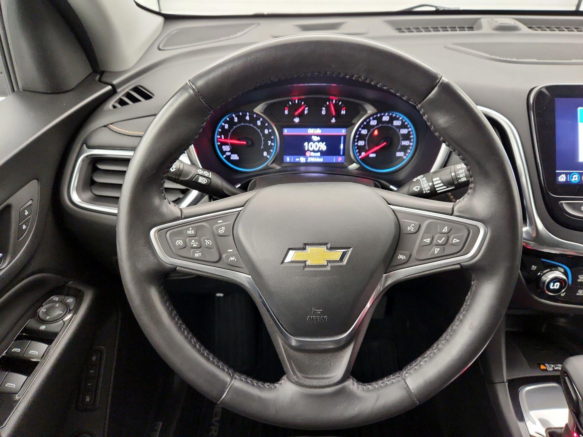 Thumbnail: 2022 Chevrolet Equinox - 10