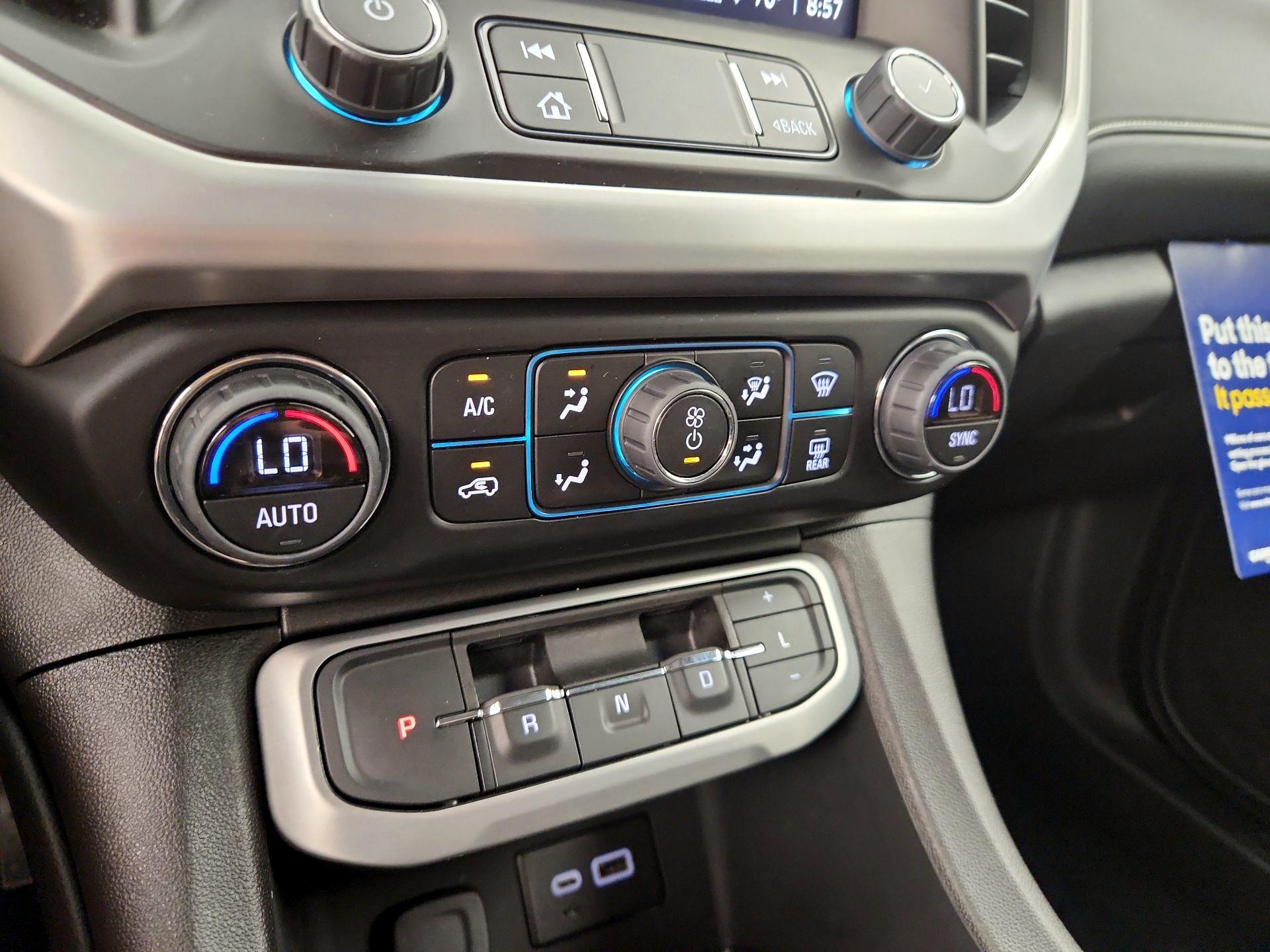 Thumbnail: 2023 GMC Acadia - 16