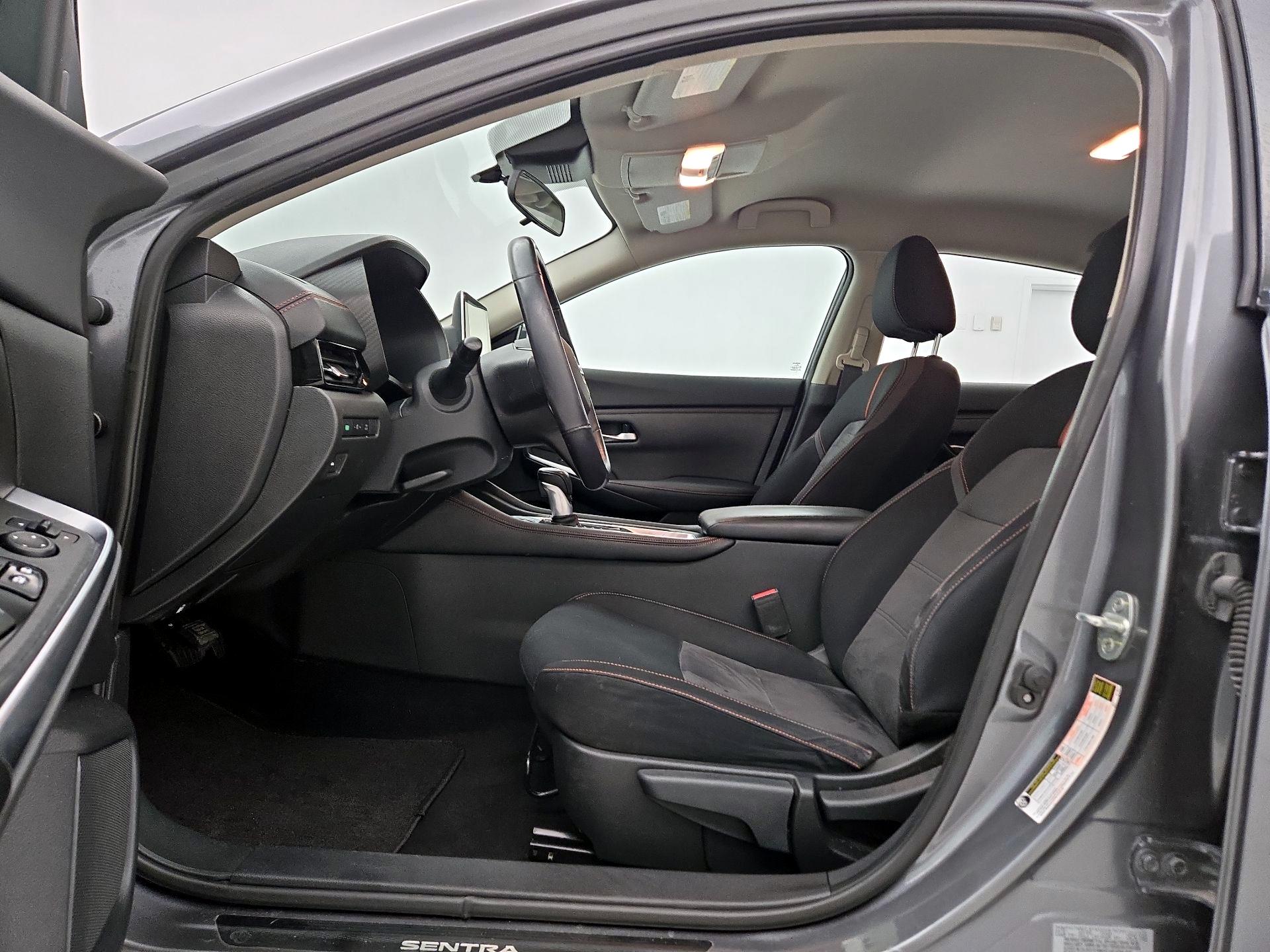 Thumbnail: 2021 Nissan Sentra - 11