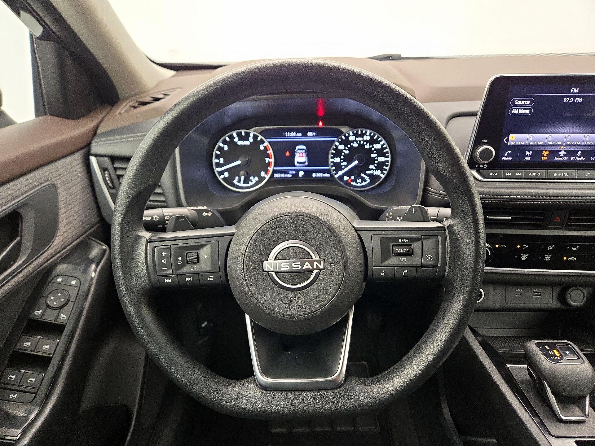 Thumbnail: 2023 Nissan Rogue - 10