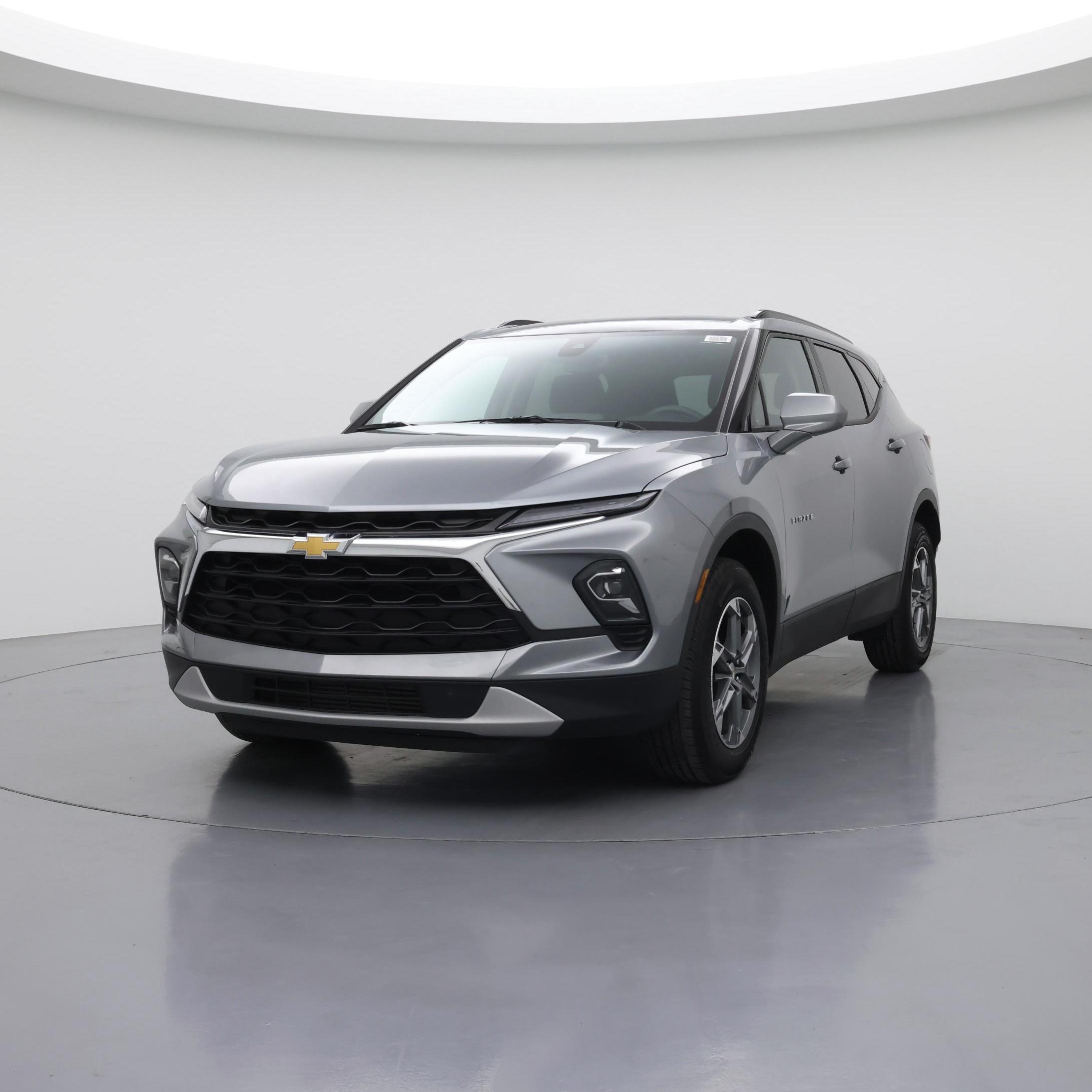 Thumbnail: 2023 Chevrolet Blazer - 4