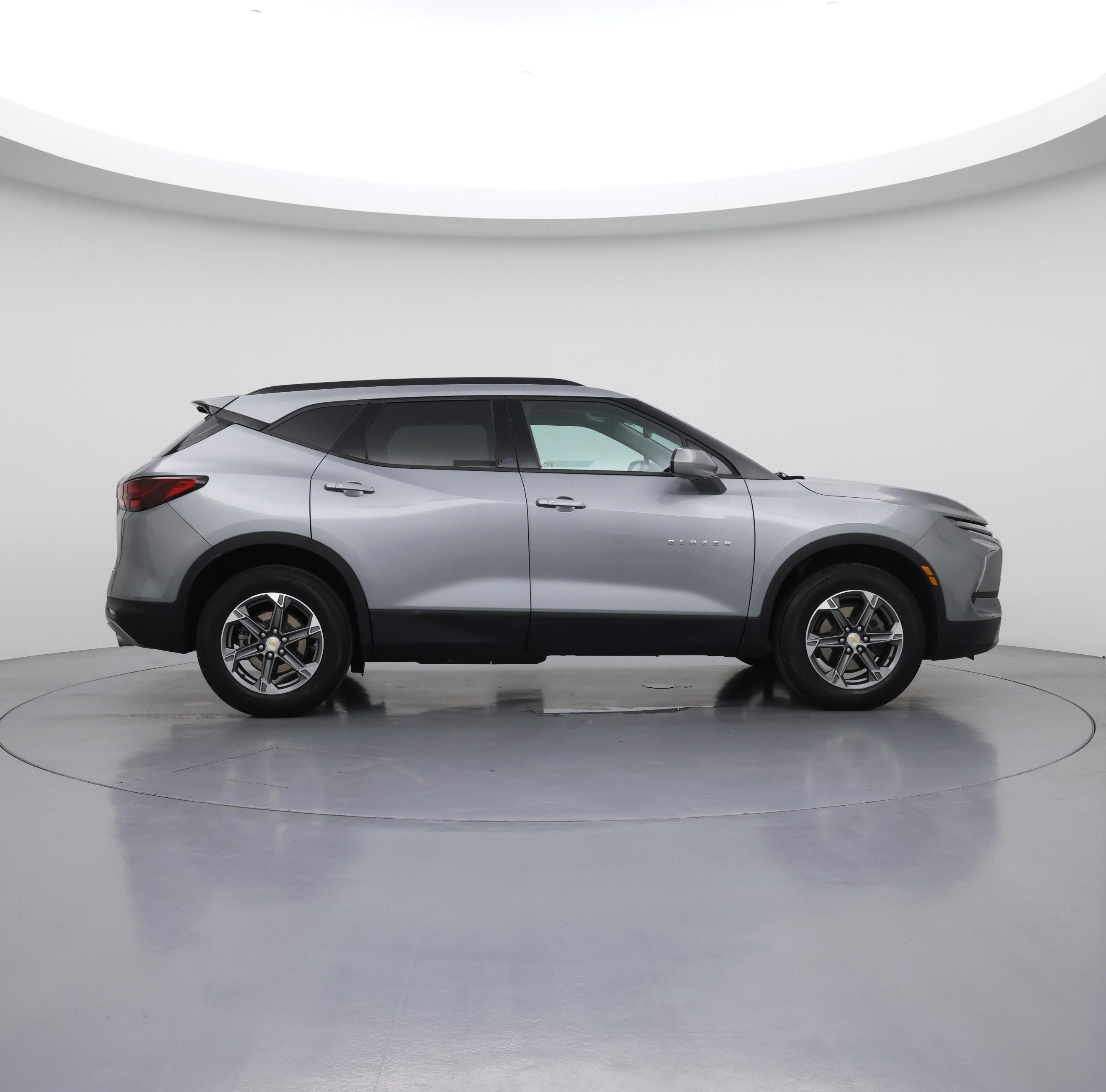Thumbnail: 2023 Chevrolet Blazer - 7