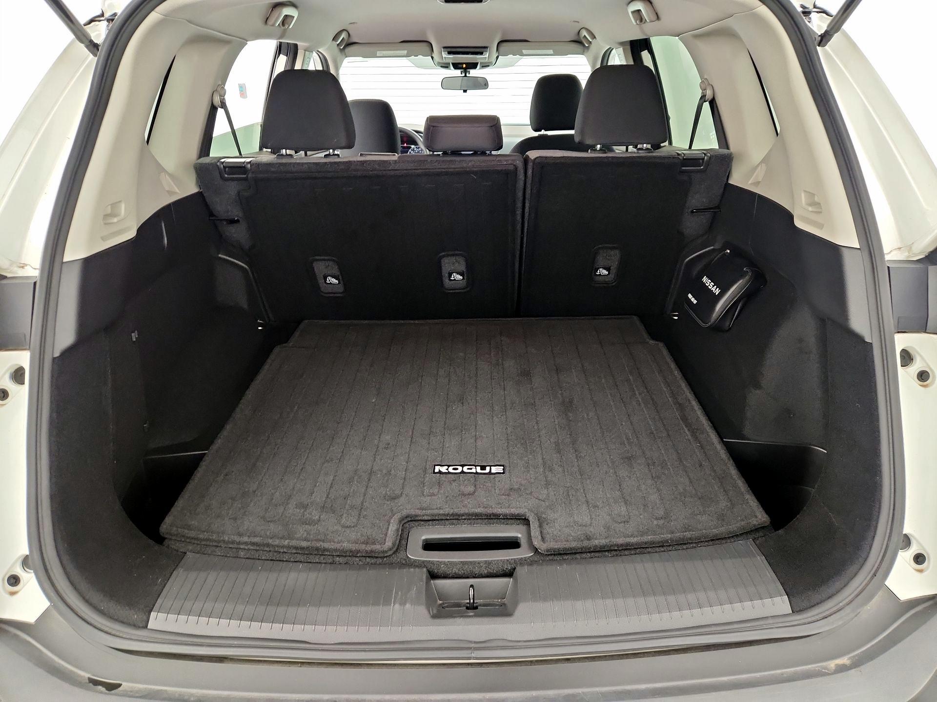 Thumbnail: 2023 Nissan Rogue - 20