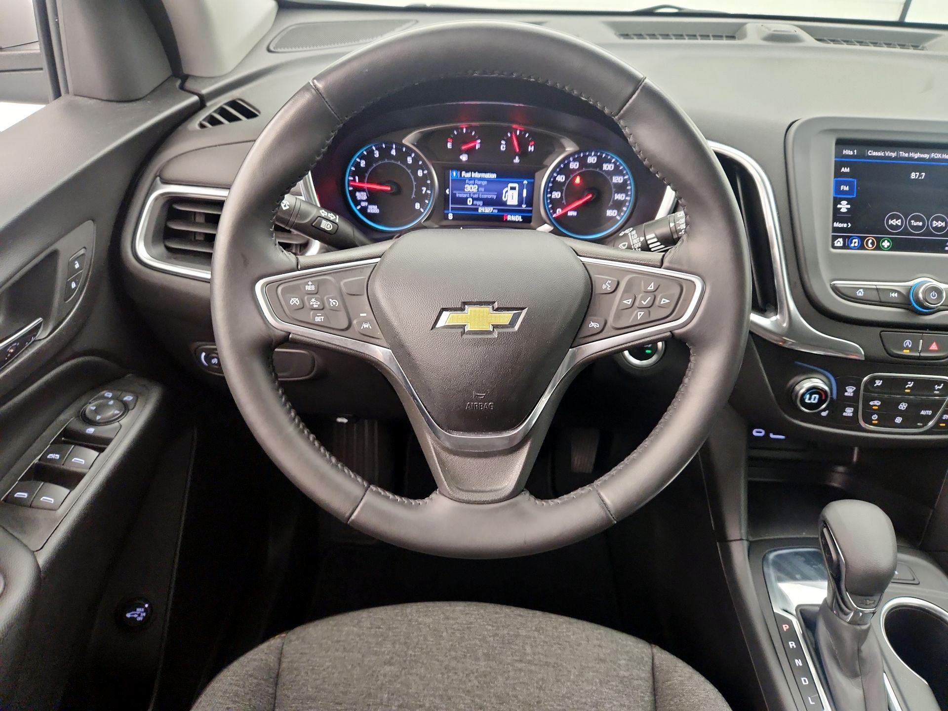 Thumbnail: 2022 Chevrolet Equinox - 10