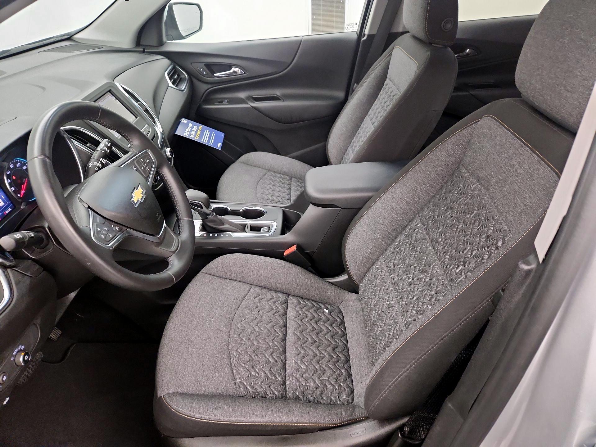 Thumbnail: 2022 Chevrolet Equinox - 11