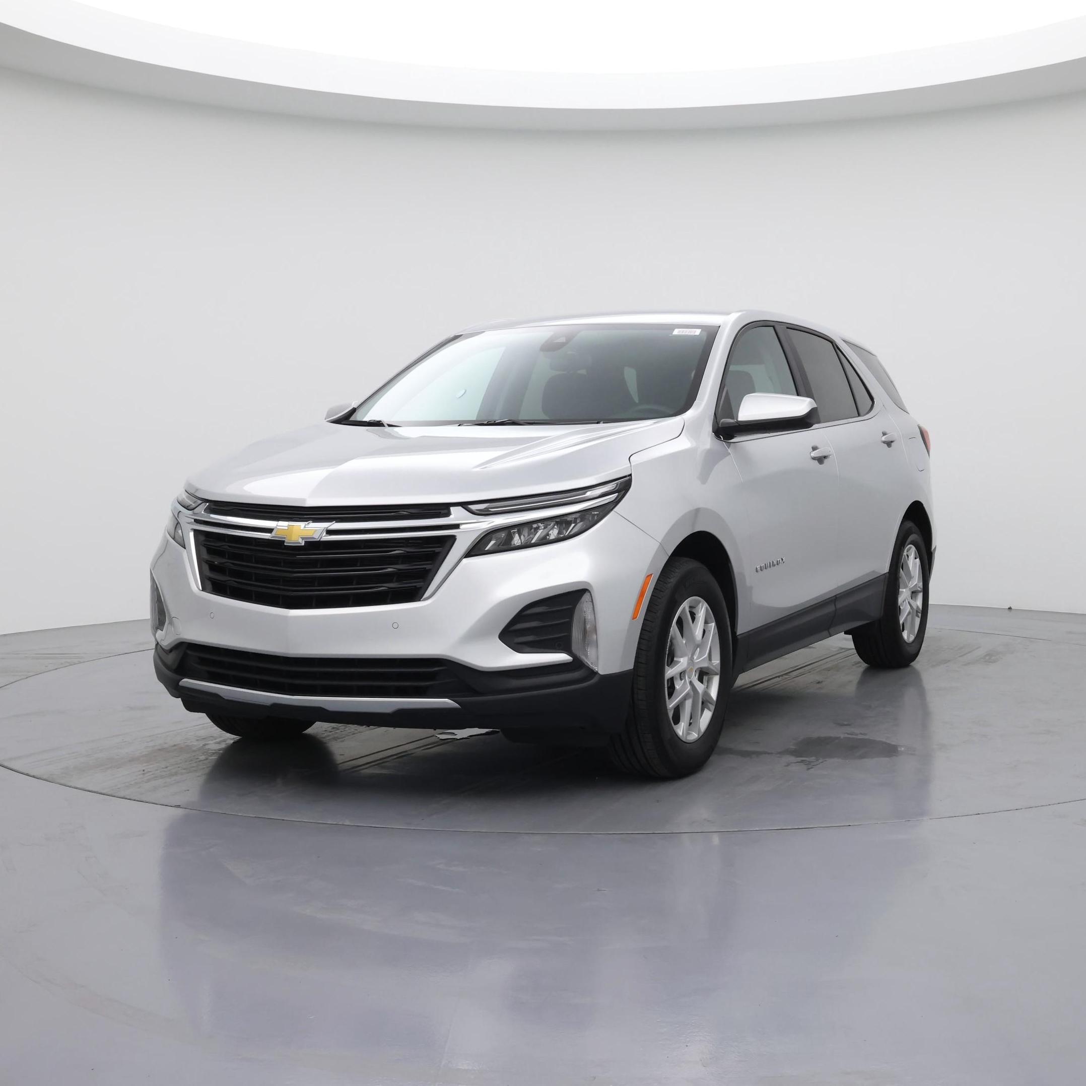 Thumbnail: 2022 Chevrolet Equinox - 4