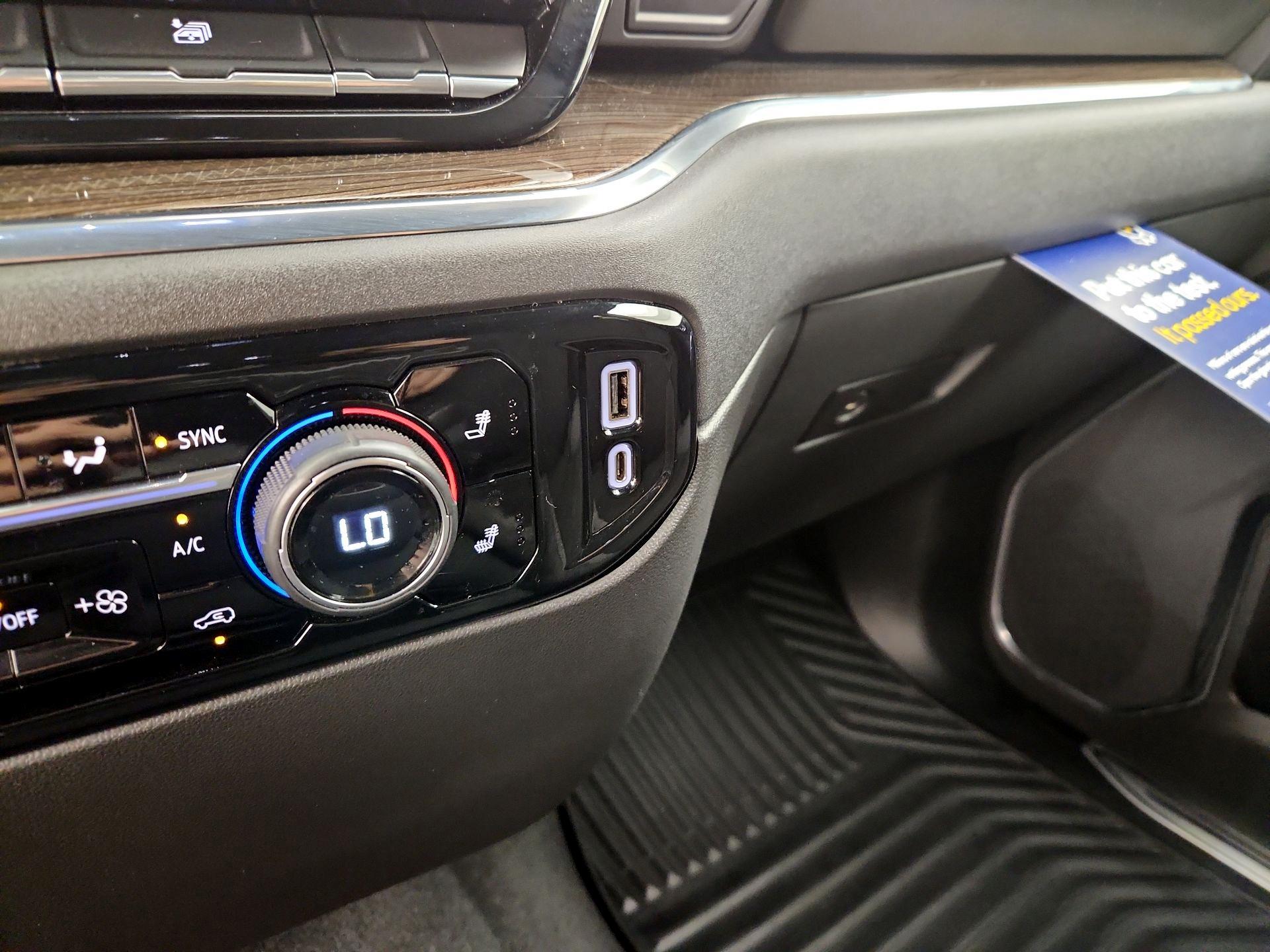 Thumbnail: 2023 Chevrolet Silverado 1500 - 18
