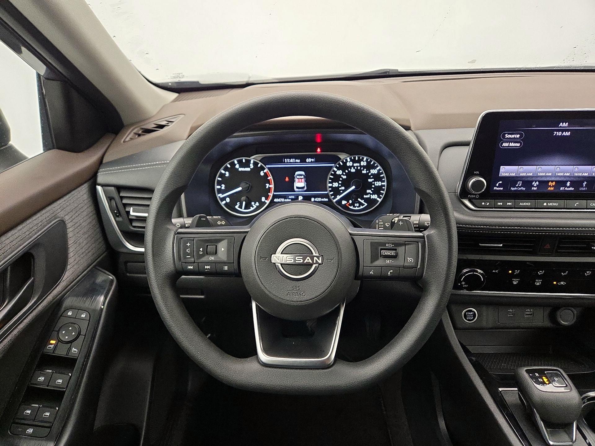 Thumbnail: 2023 Nissan Rogue - 10