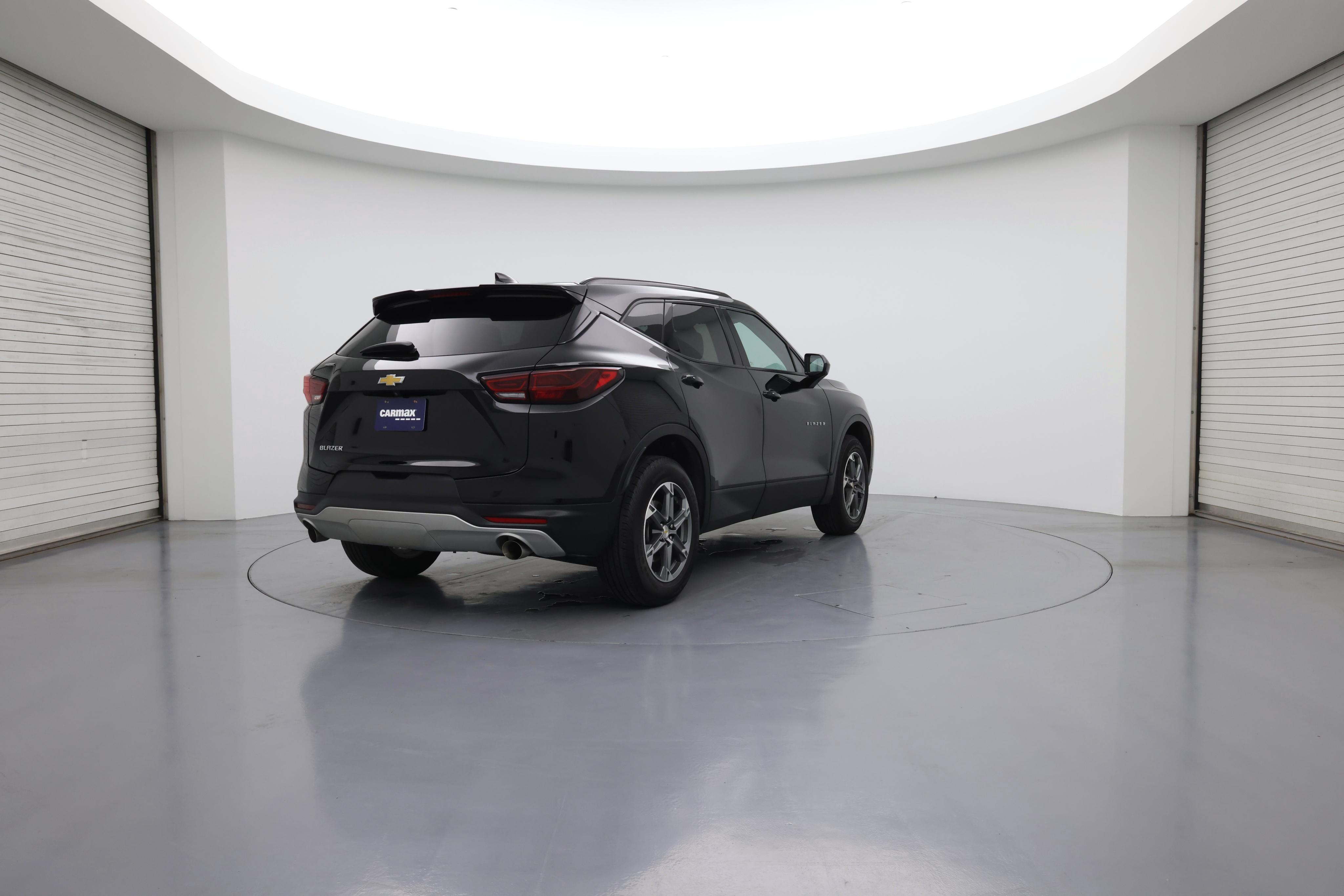 Thumbnail: 2023 Chevrolet Blazer - 8