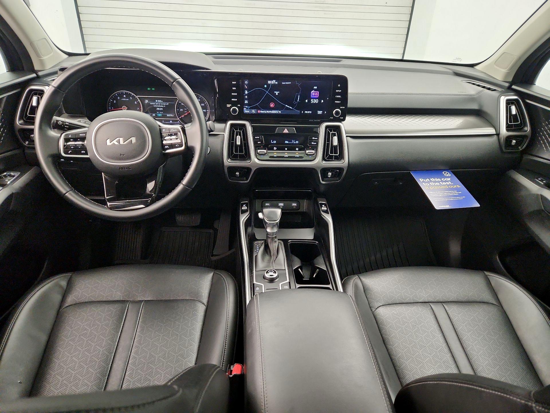 Thumbnail: 2022 Kia Sorento - 9