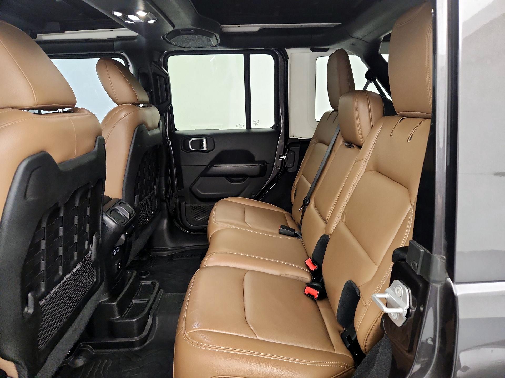 Thumbnail: 2020 Jeep Wrangler - 20