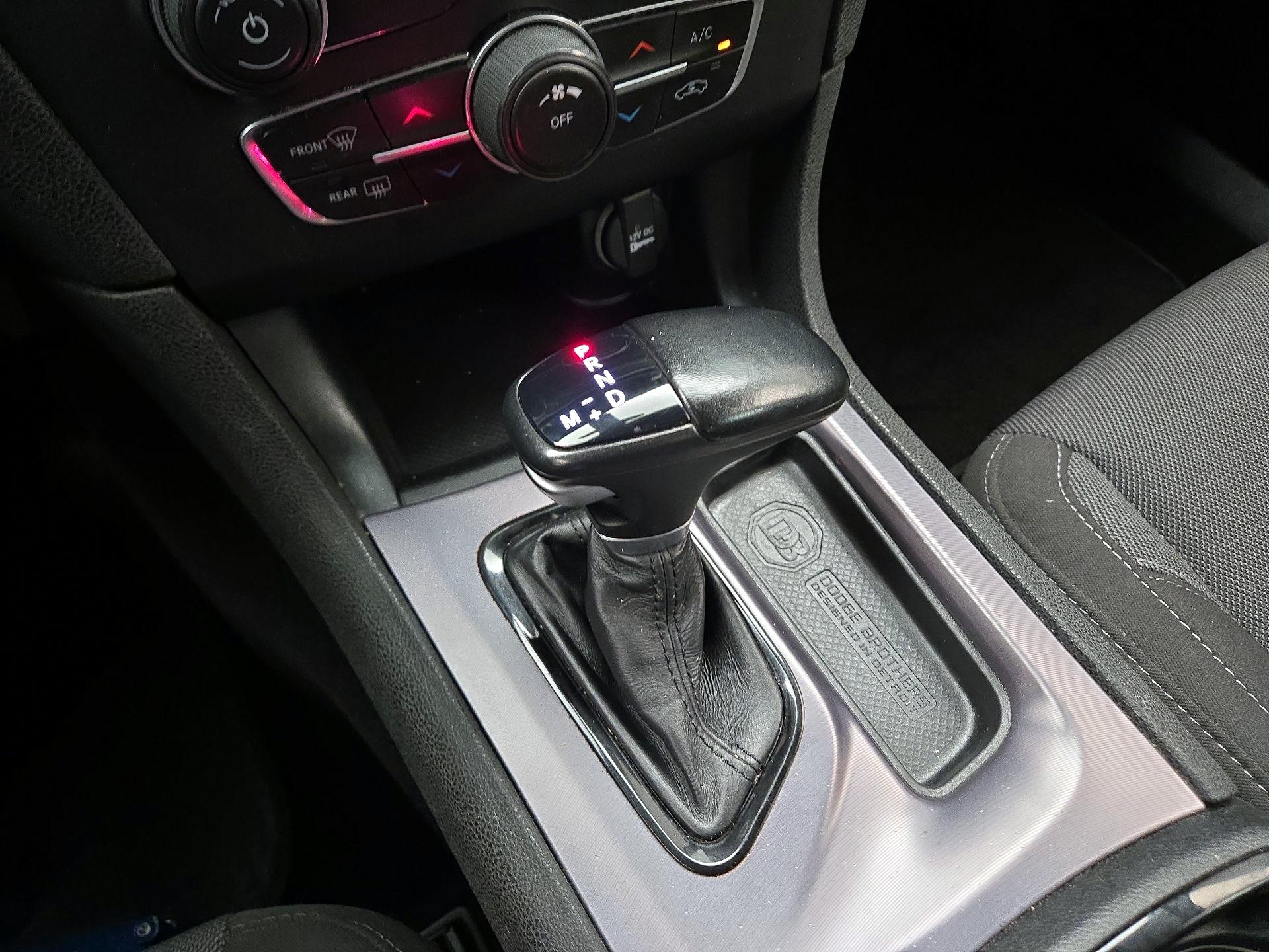 Thumbnail: 2020 Dodge Charger - 17