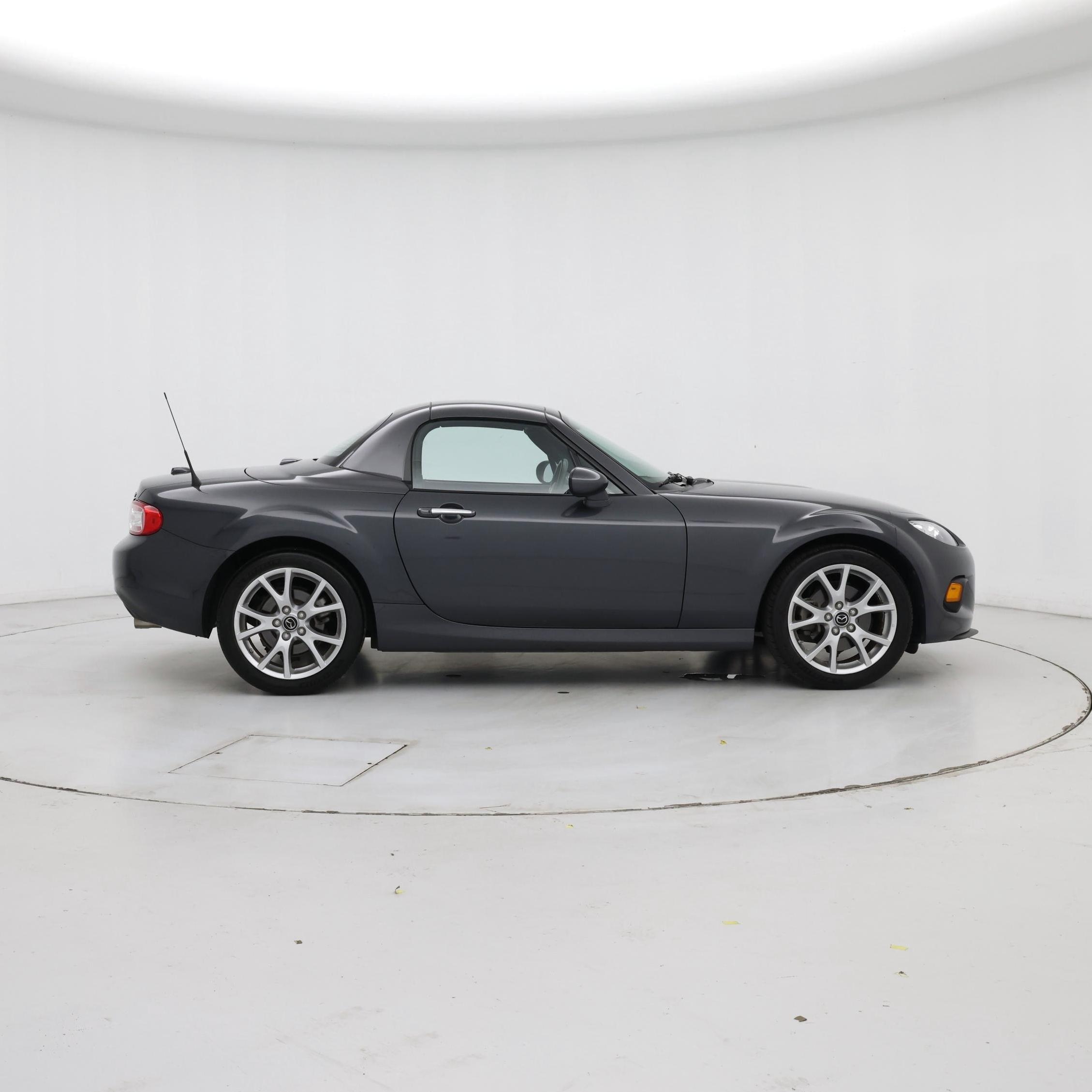 Thumbnail: 2015 Mazda MX-5 Miata - 7