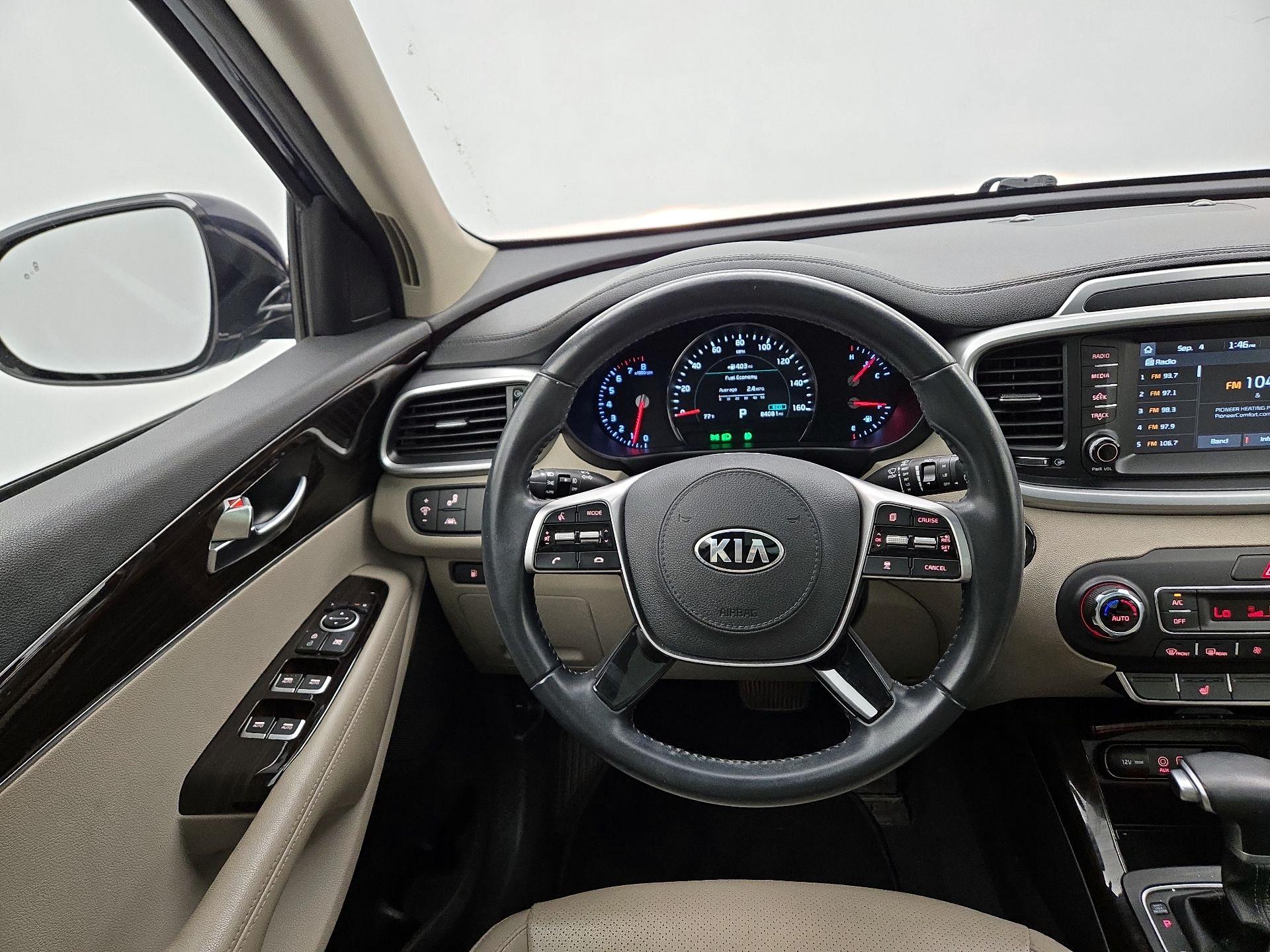 Thumbnail: 2020 Kia Sorento - 10