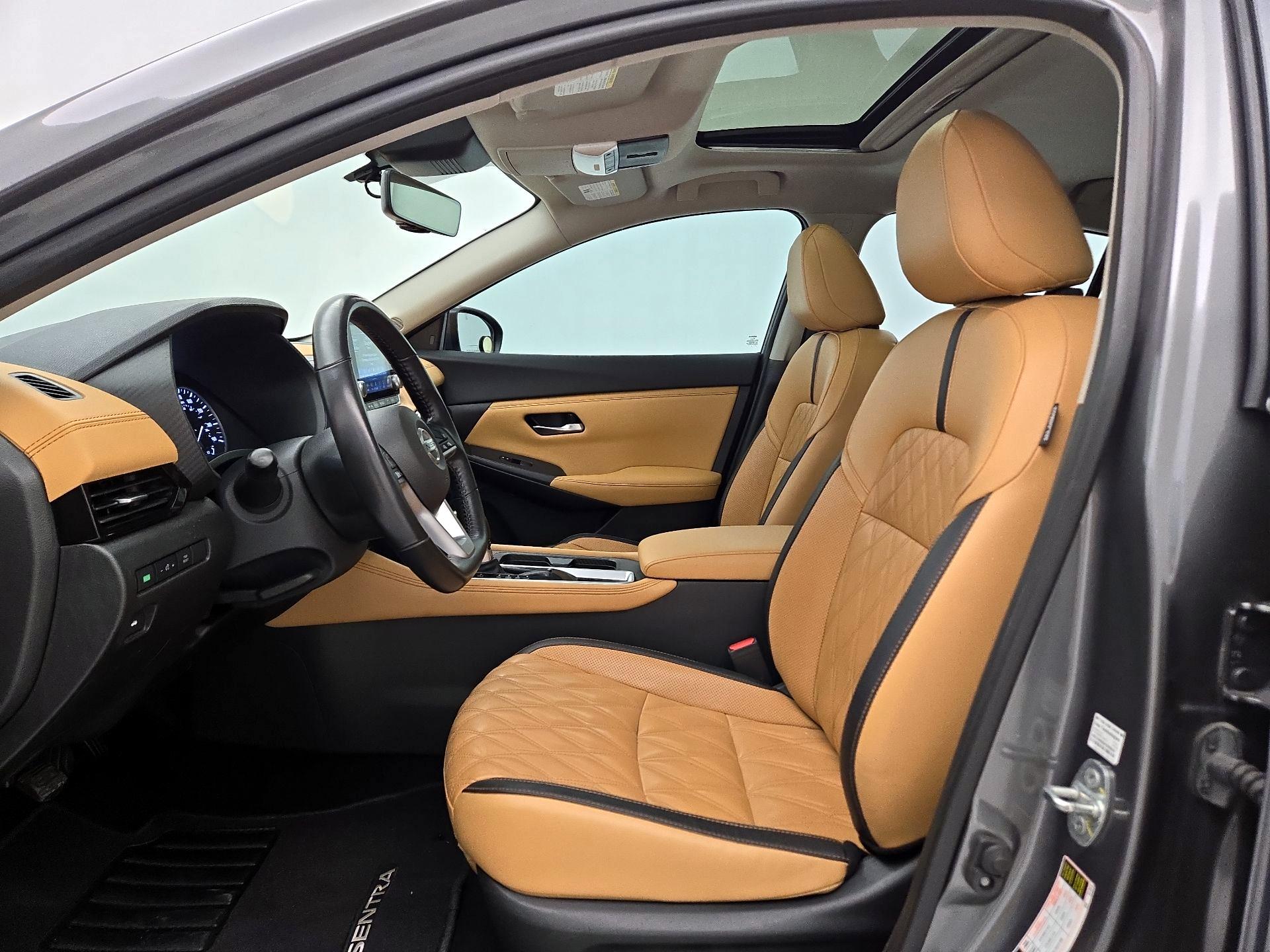 Thumbnail: 2021 Nissan Sentra - 11