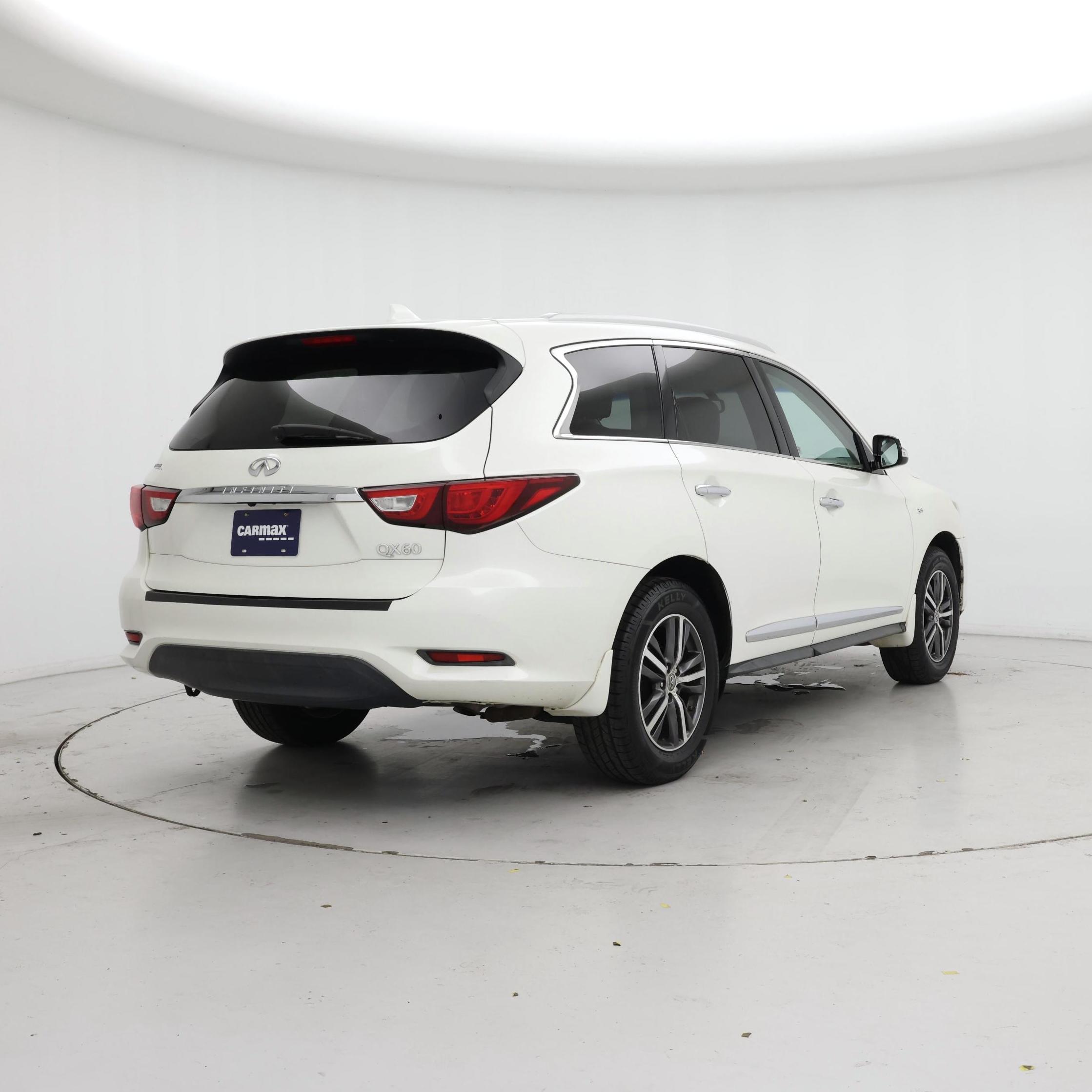 Thumbnail: 2016 INFINITI QX60 - 8