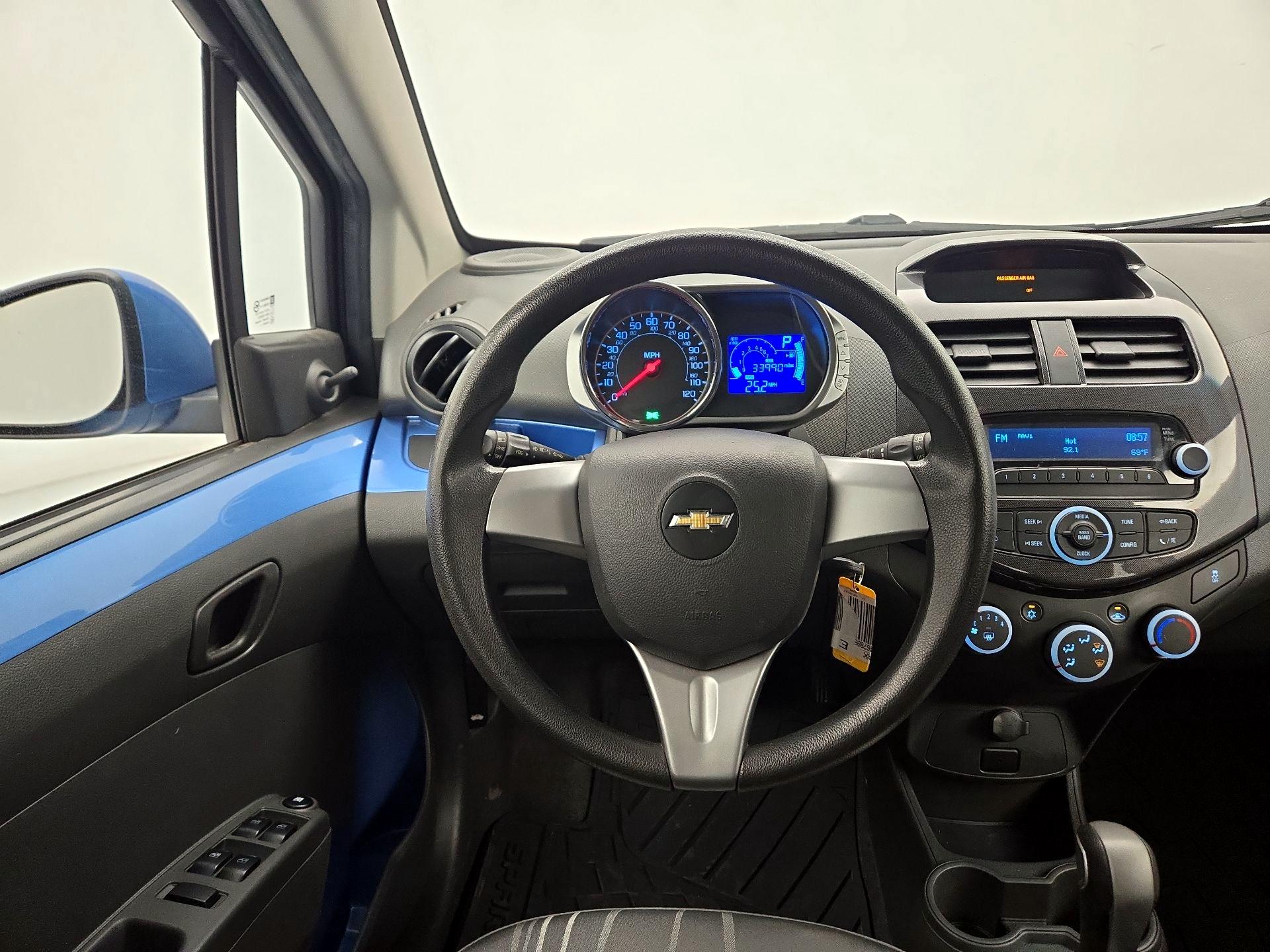 Thumbnail: 2014 Chevrolet Spark - 10