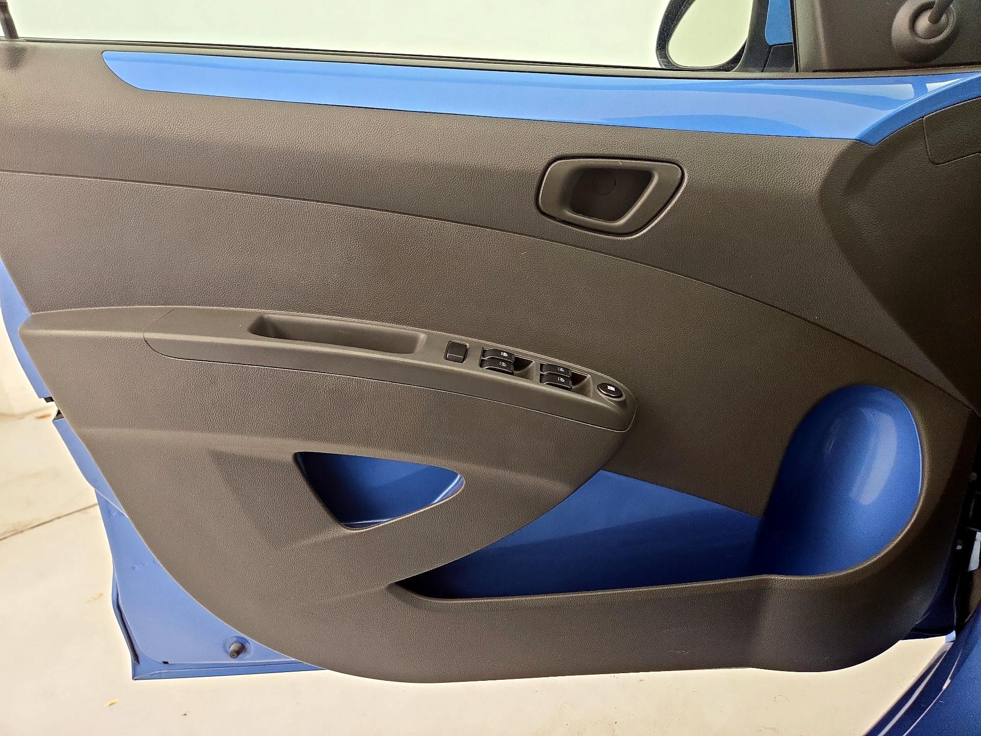 Thumbnail: 2014 Chevrolet Spark - 12