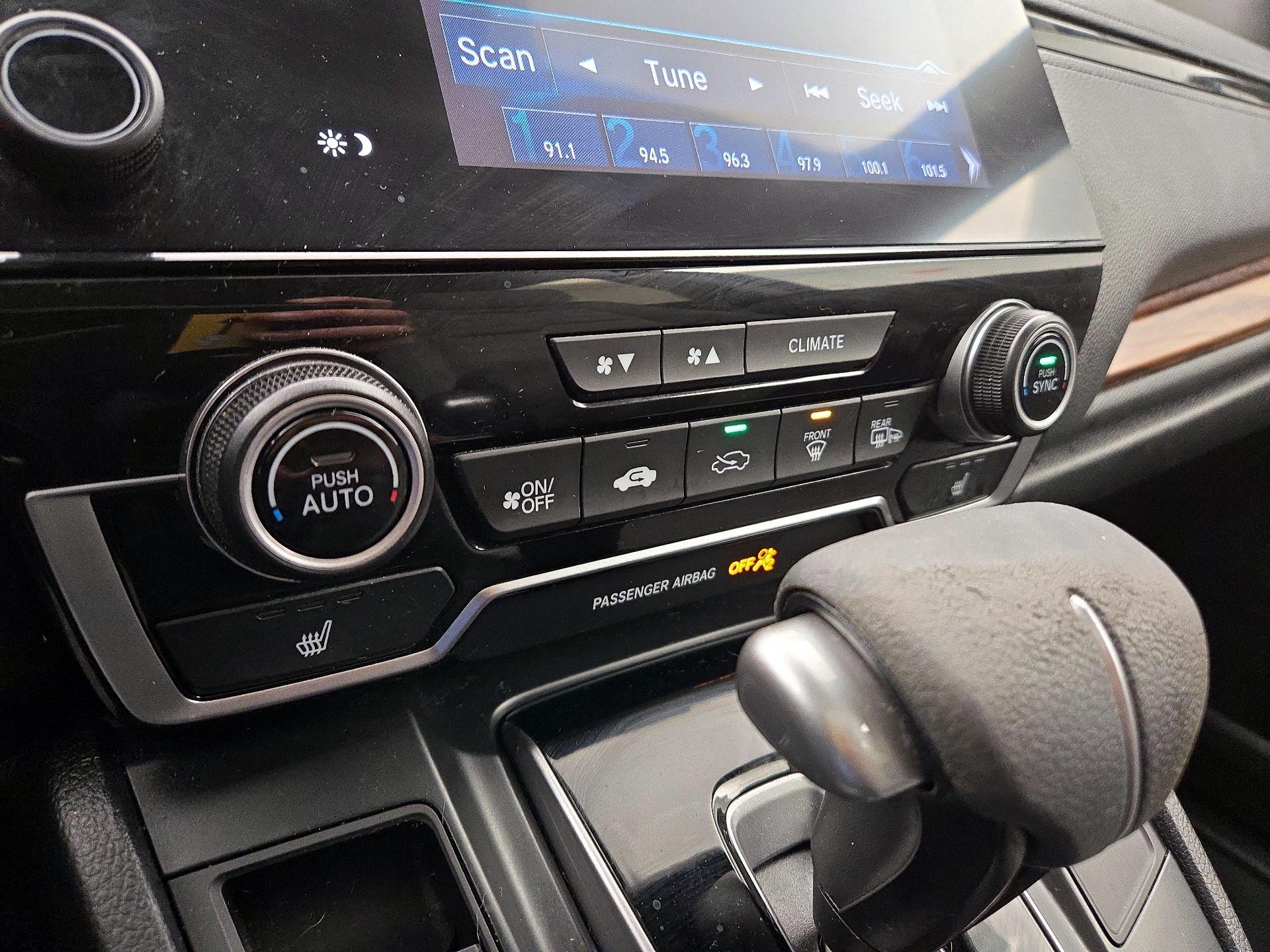 Thumbnail: 2019 Honda CR-V - 16
