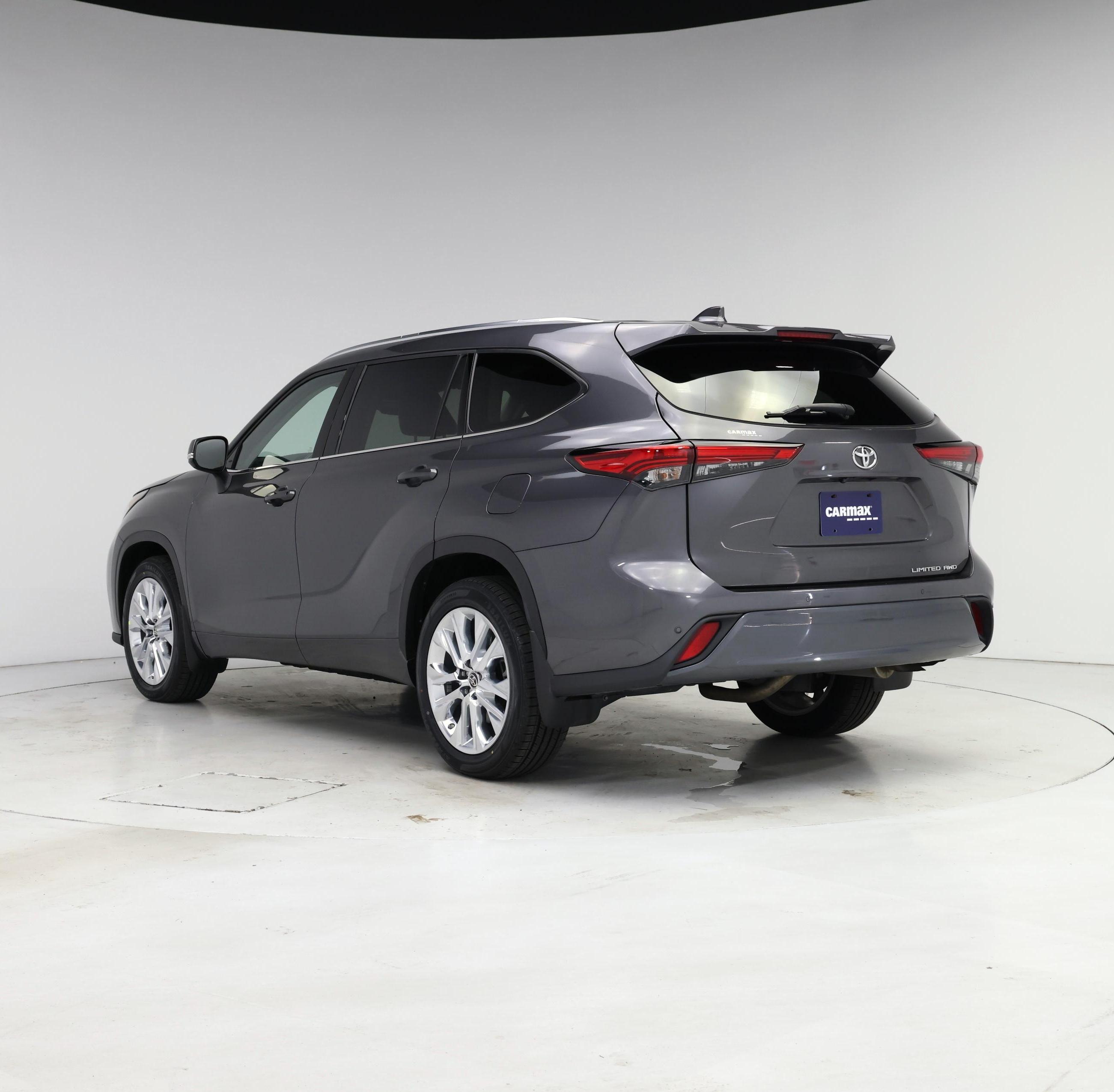 Thumbnail: 2021 Toyota Highlander - 2