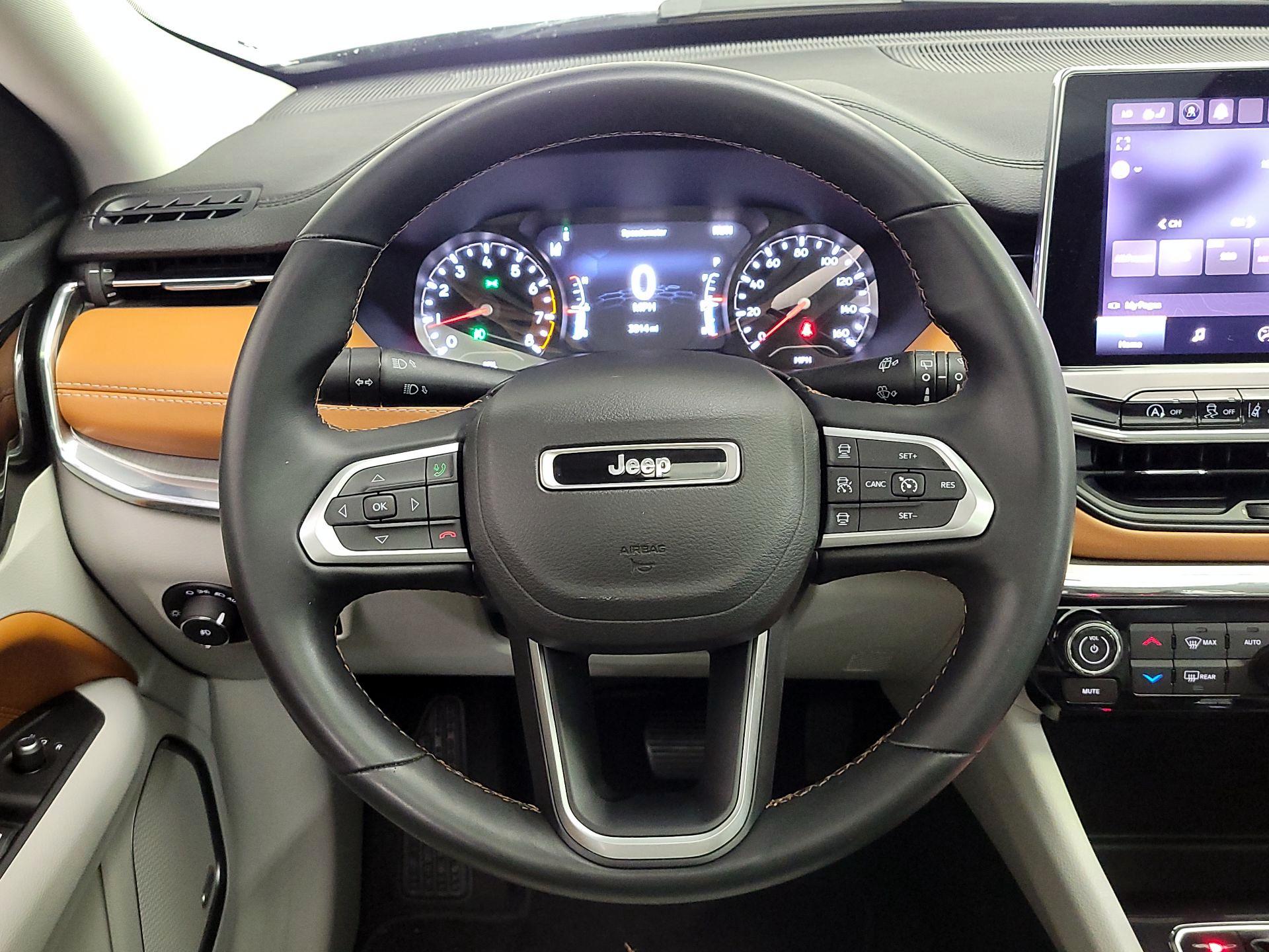 Thumbnail: 2022 Jeep Compass - 10