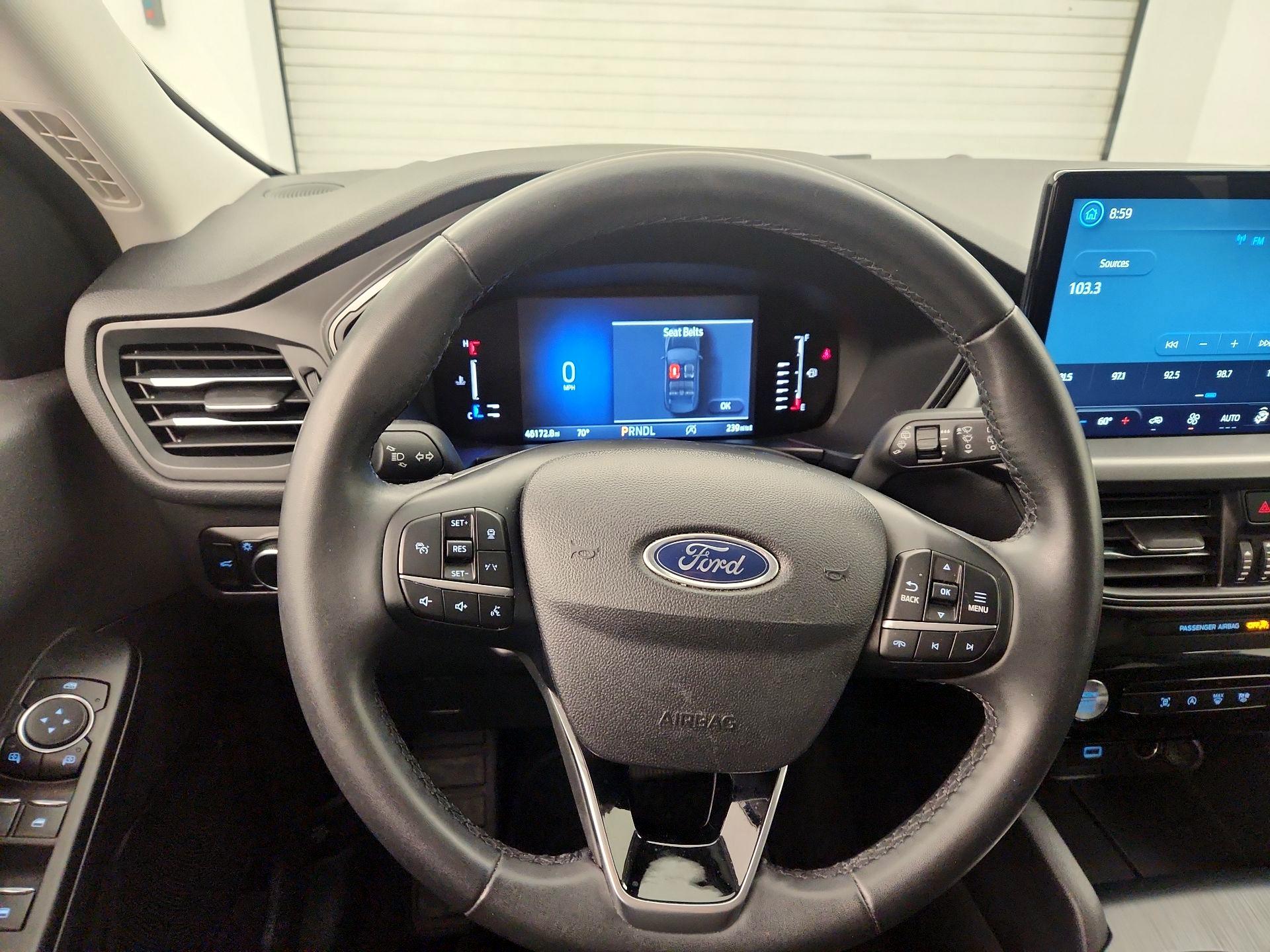 Thumbnail: 2023 Ford Escape - 10
