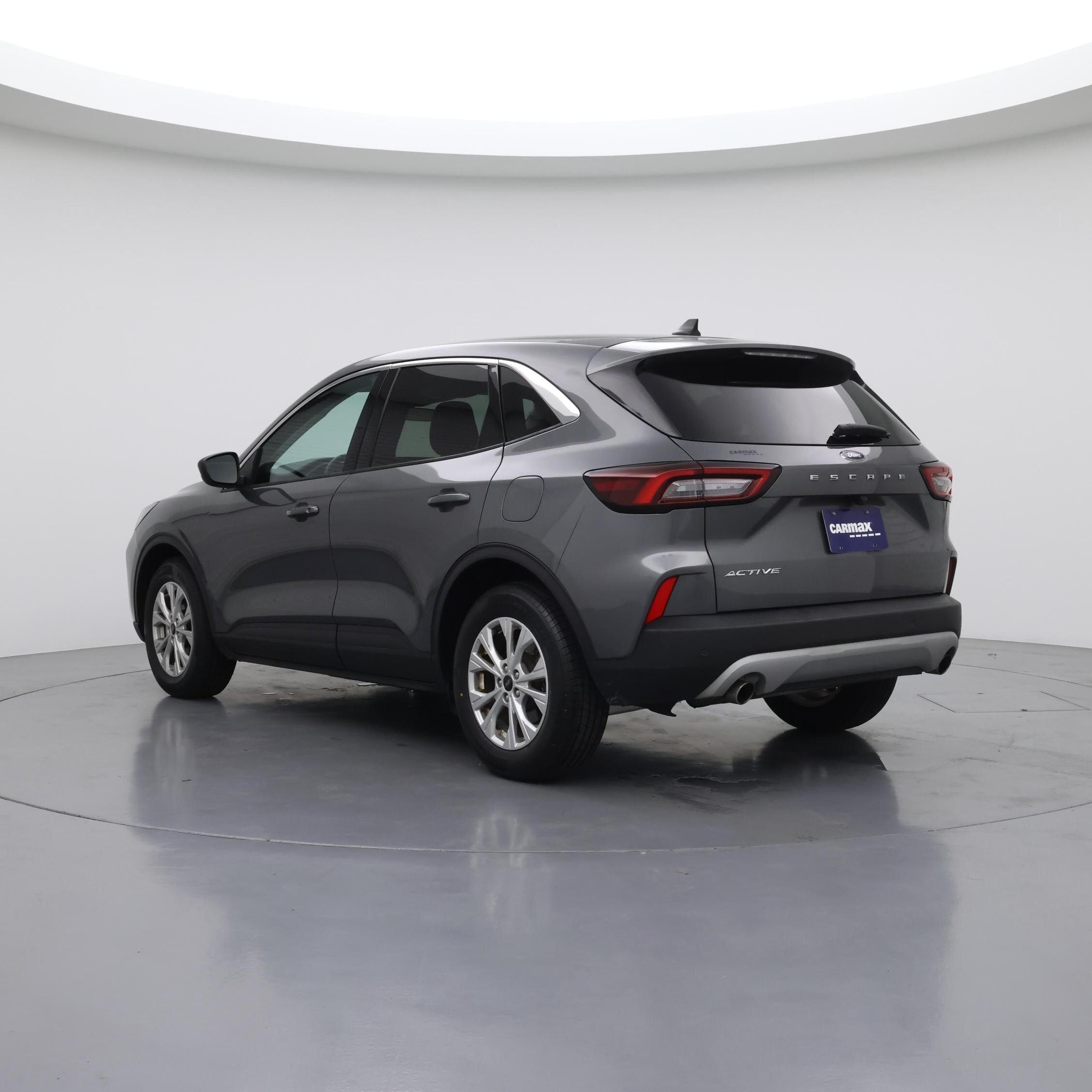 Thumbnail: 2023 Ford Escape - 2