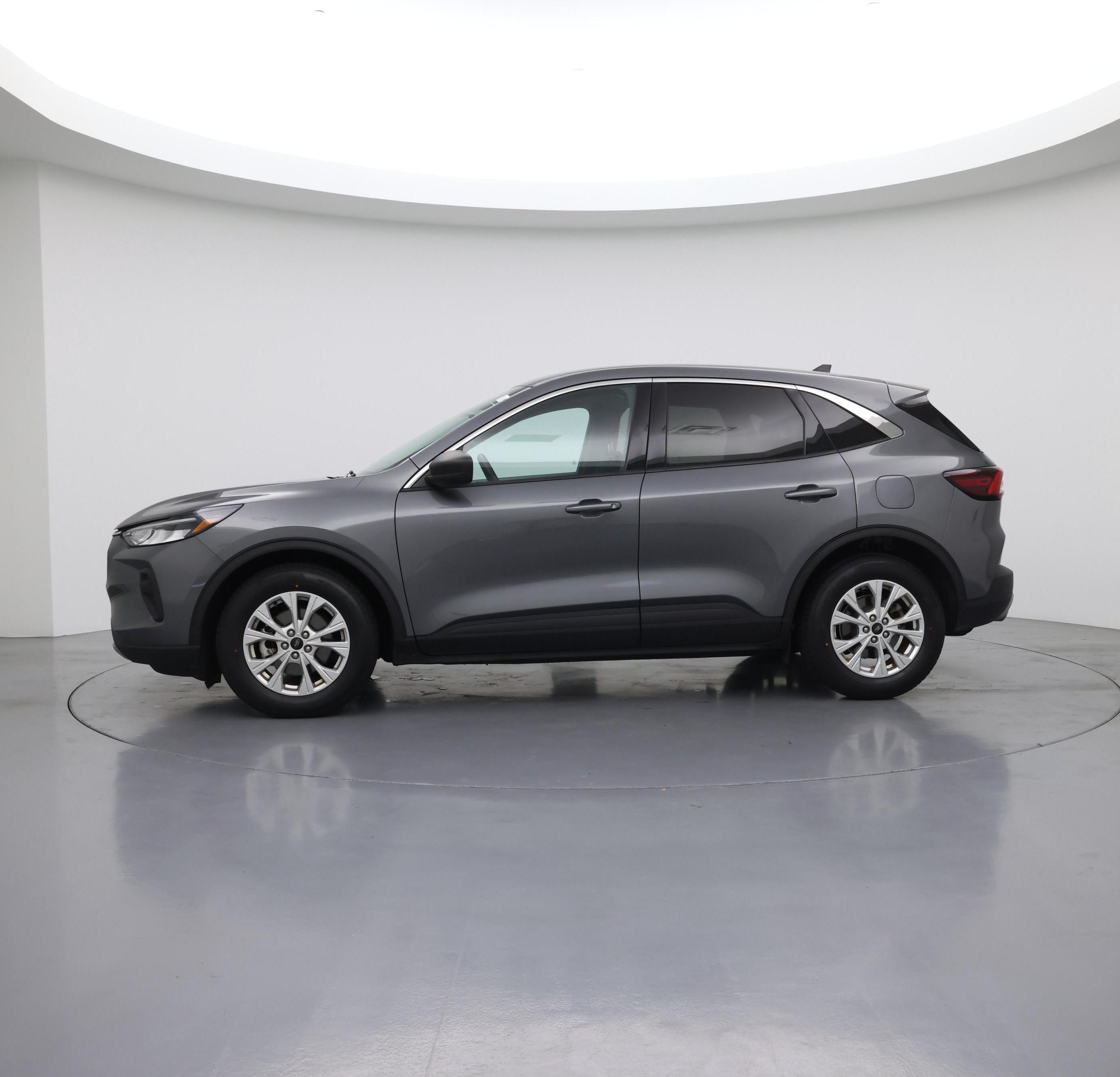 Thumbnail: 2023 Ford Escape - 3