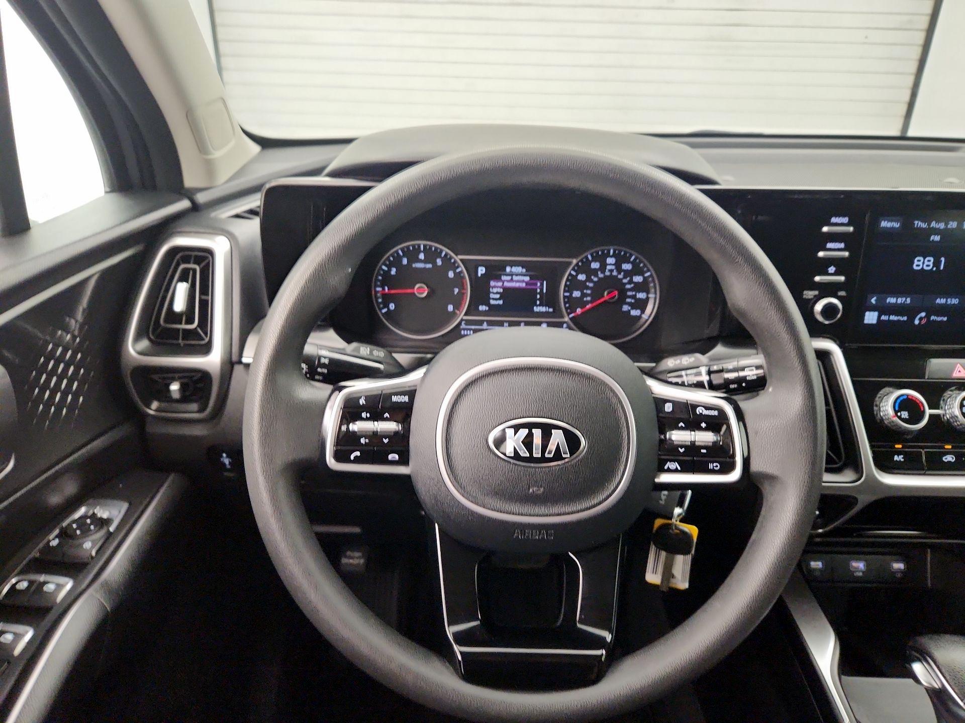 Thumbnail: 2021 Kia Sorento - 10