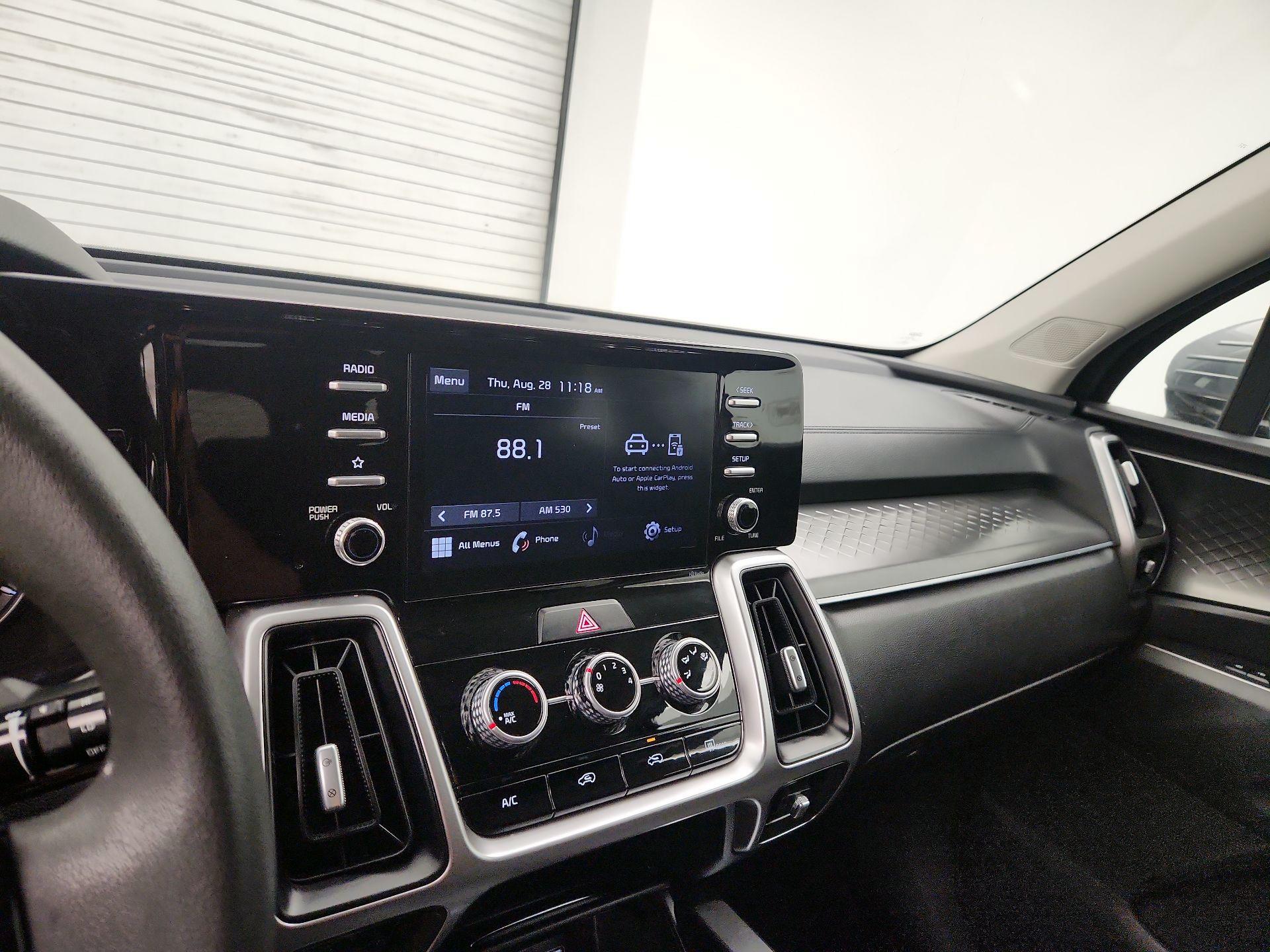 Thumbnail: 2021 Kia Sorento - 15