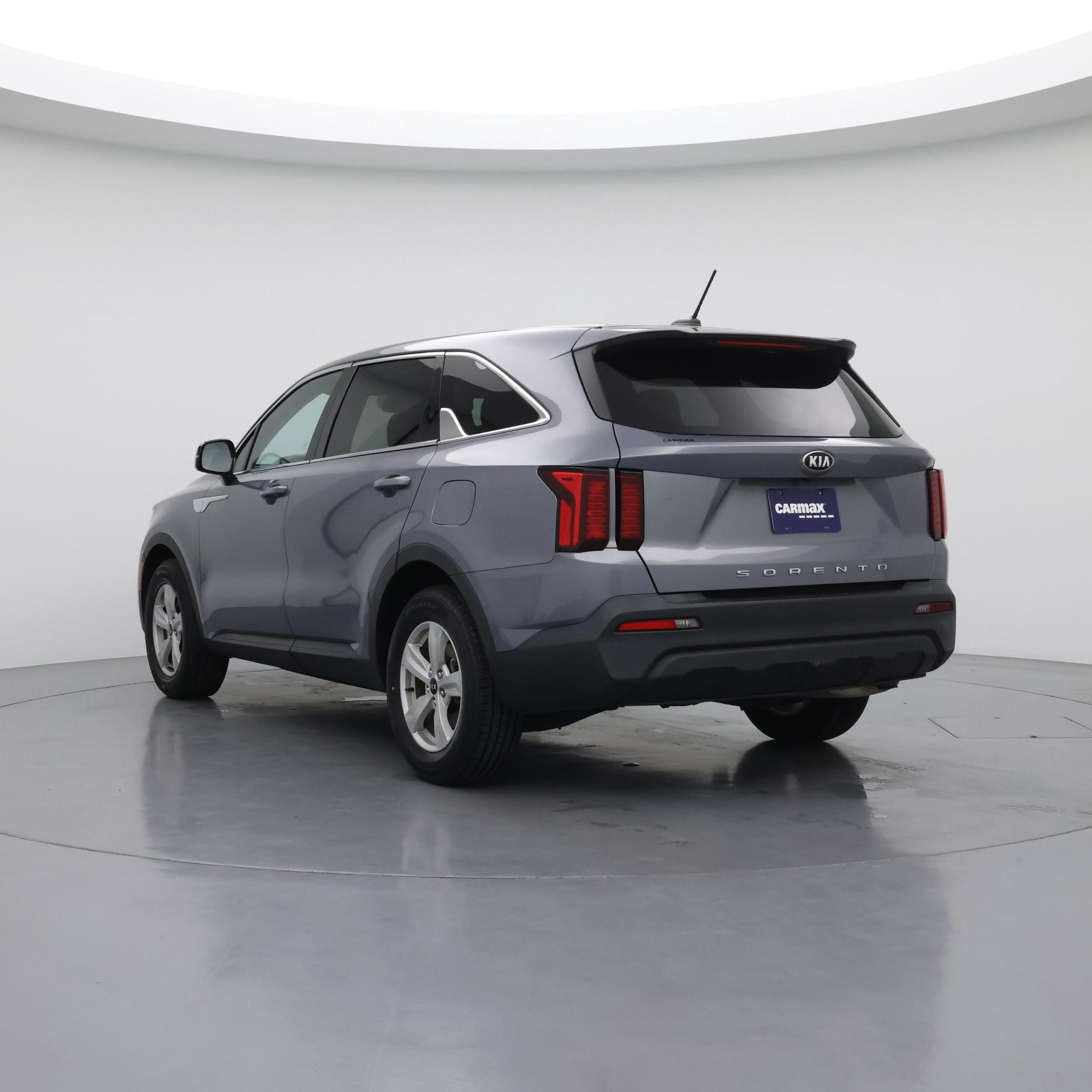 Thumbnail: 2021 Kia Sorento - 2
