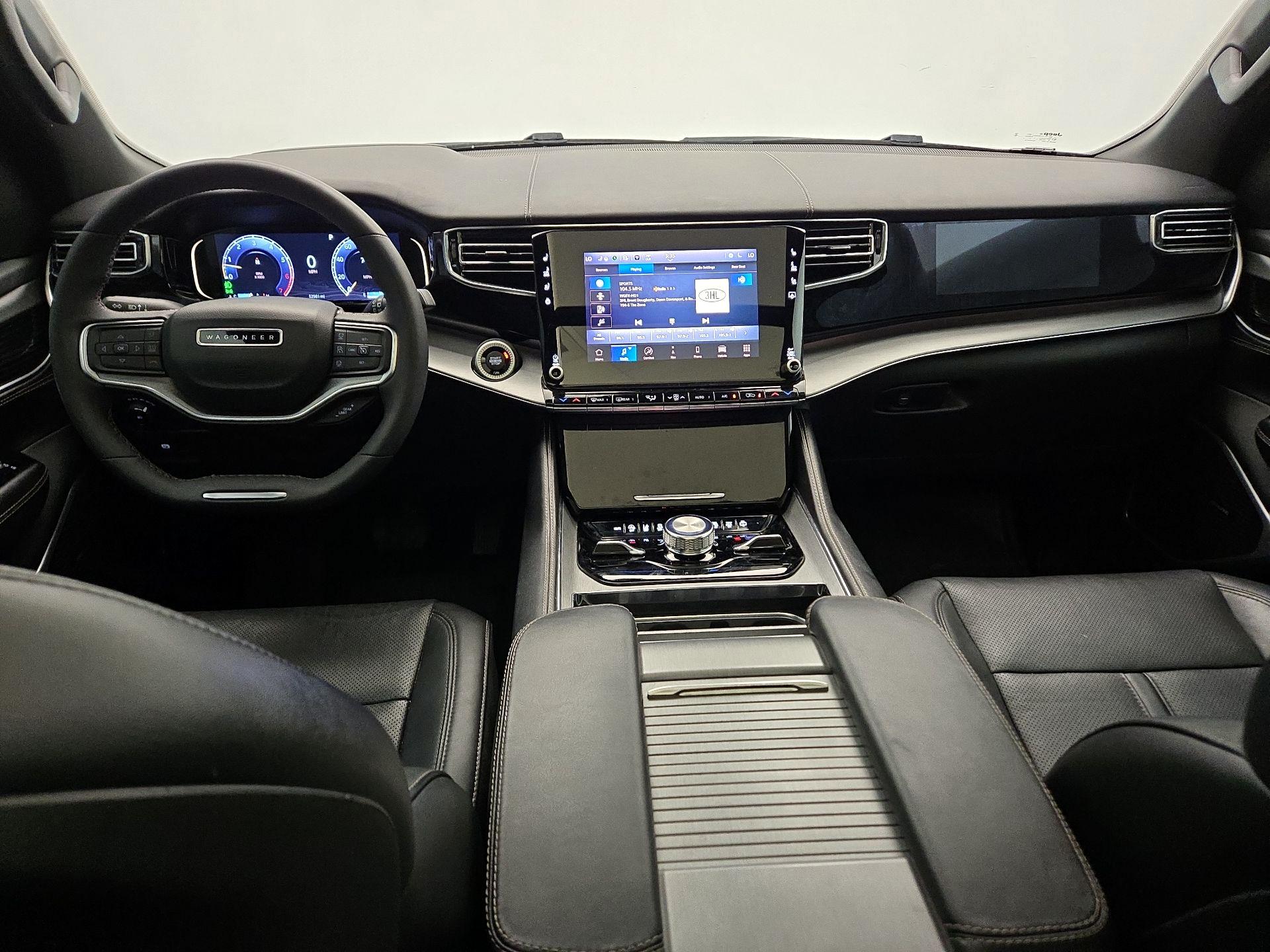 Thumbnail: 2023 Jeep Wagoneer - 9