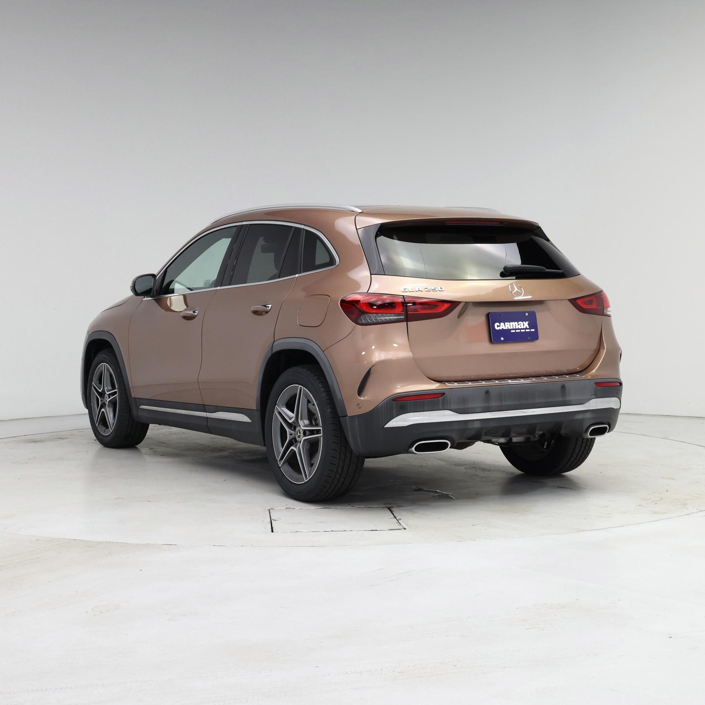 Thumbnail: 2023 Mercedes-Benz GLA - 2