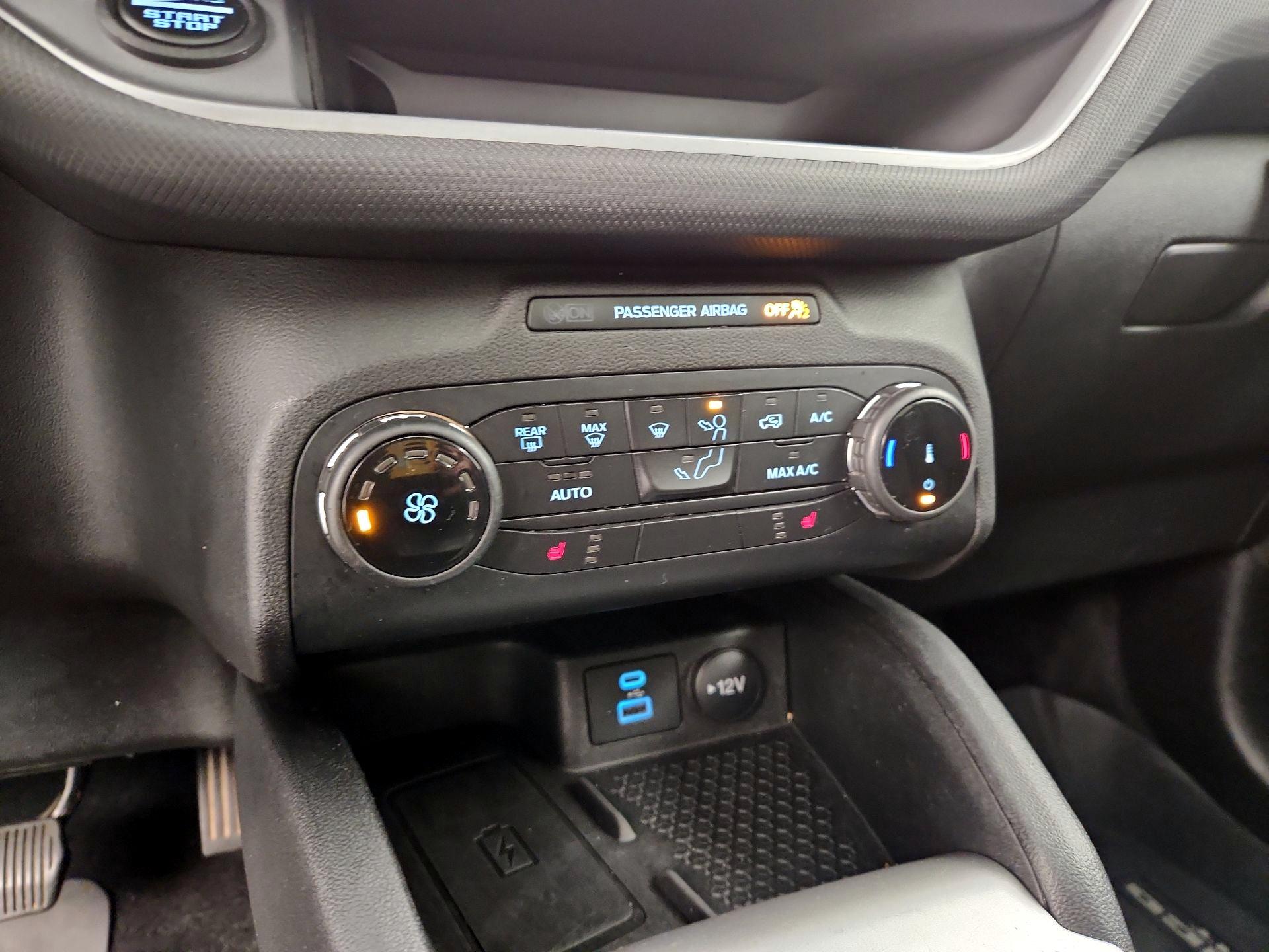 Thumbnail: 2022 Ford Bronco Sport - 16