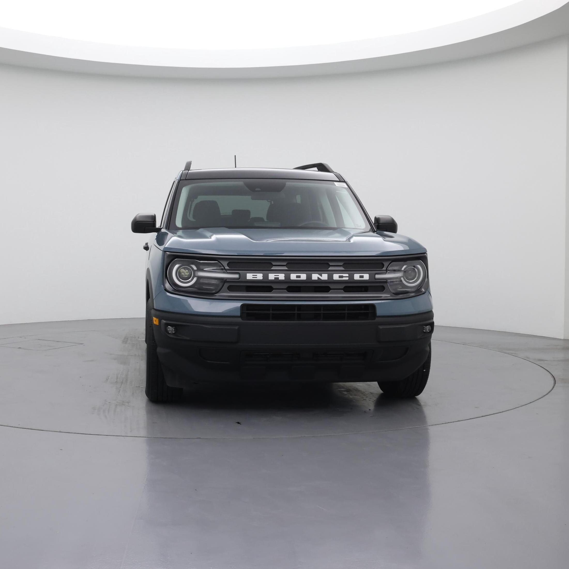 Thumbnail: 2022 Ford Bronco Sport - 5