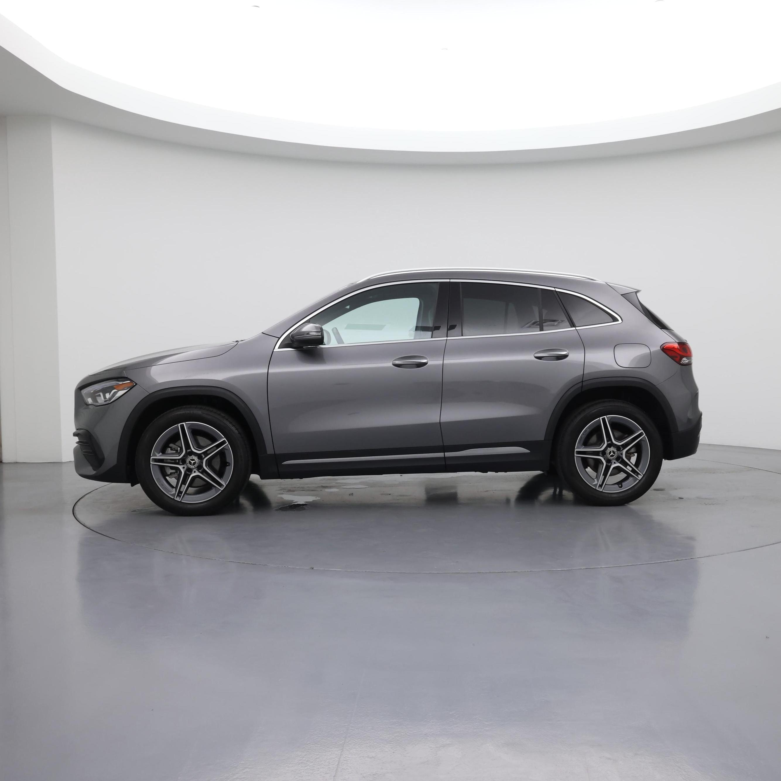 Thumbnail: 2023 Mercedes-Benz GLA - 3