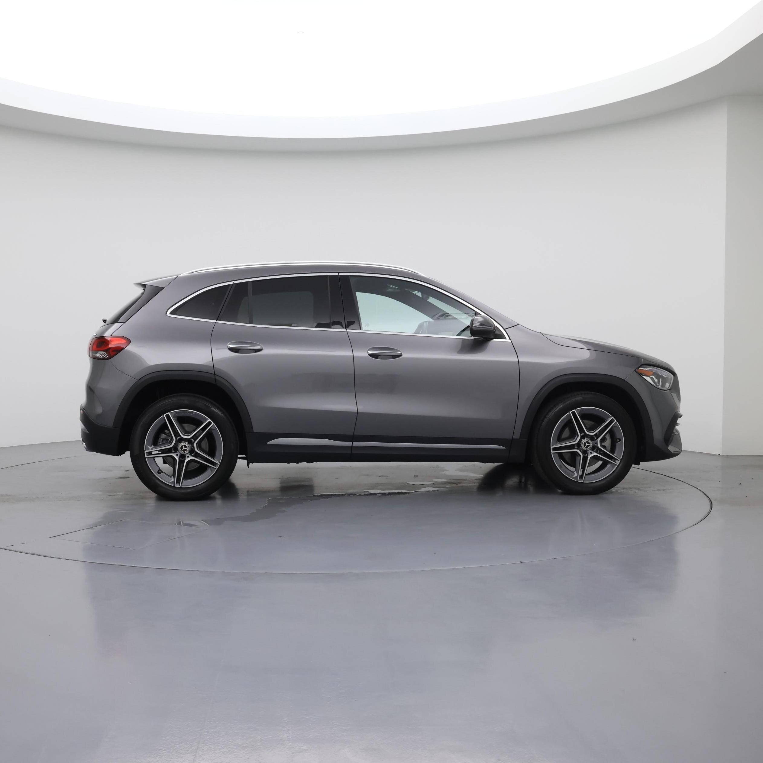 Thumbnail: 2023 Mercedes-Benz GLA - 7