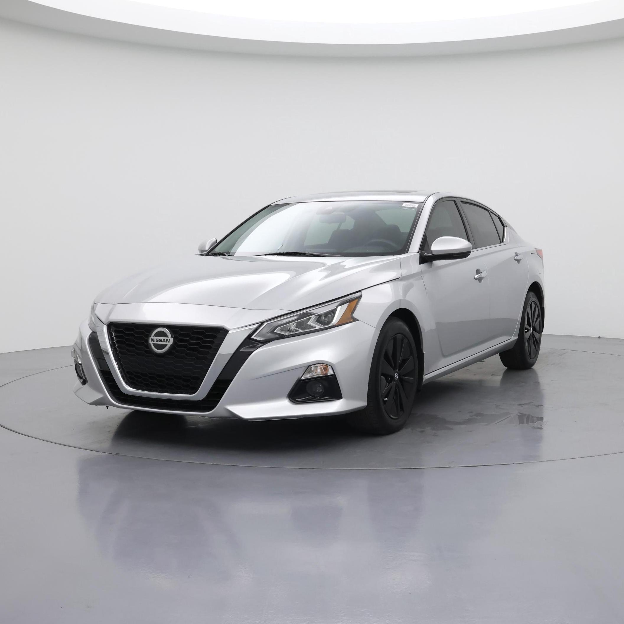 Thumbnail: 2021 Nissan Altima - 4