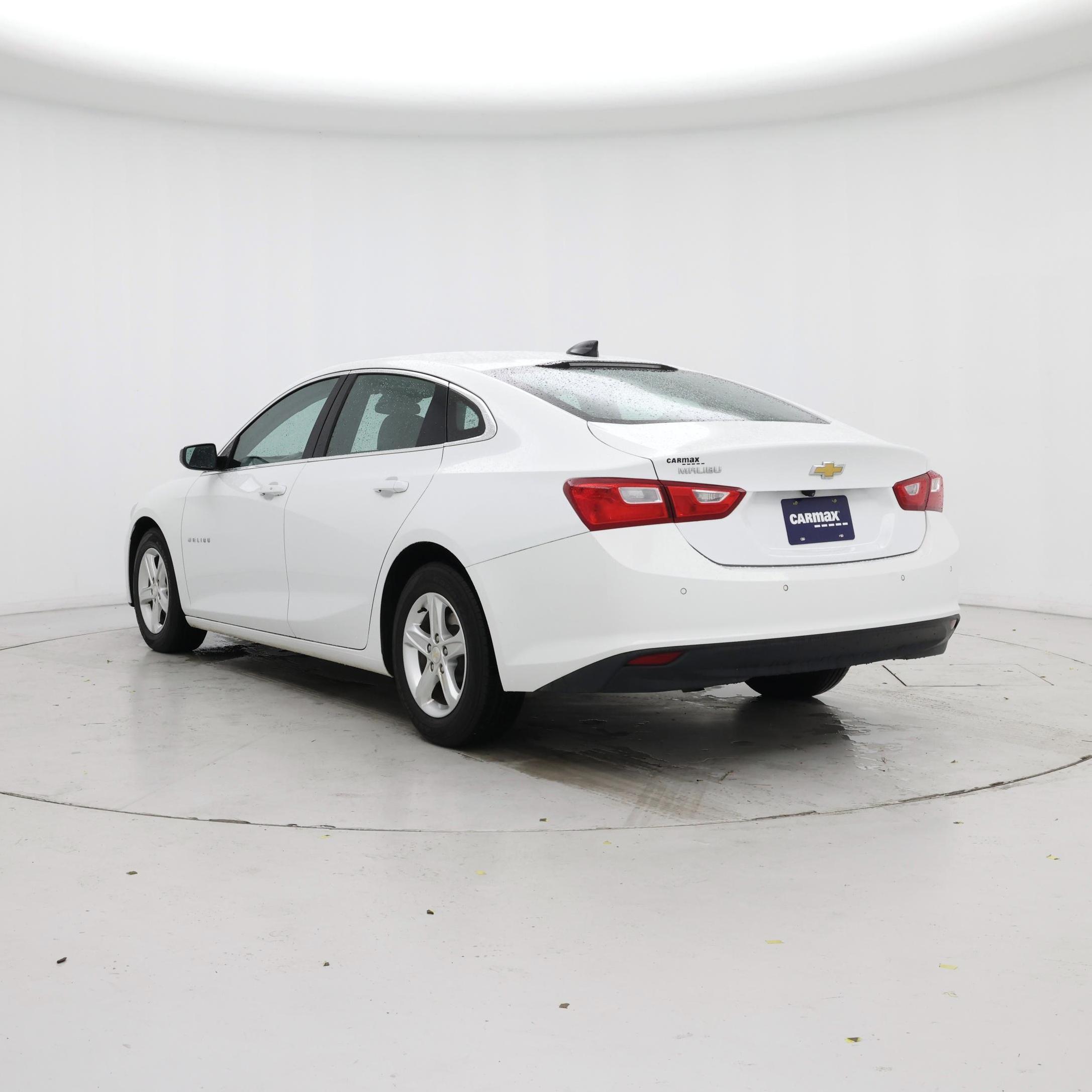 Thumbnail: 2023 Chevrolet Malibu - 2