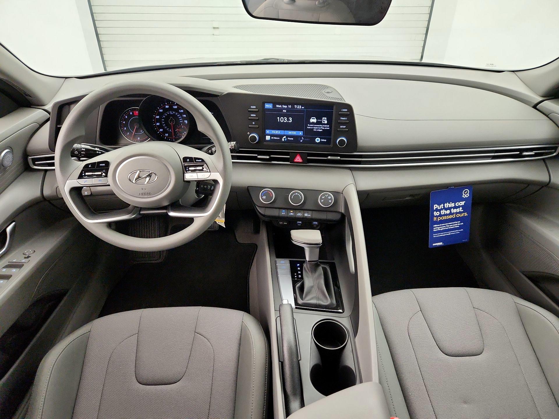 Thumbnail: 2022 Hyundai Elantra - 9