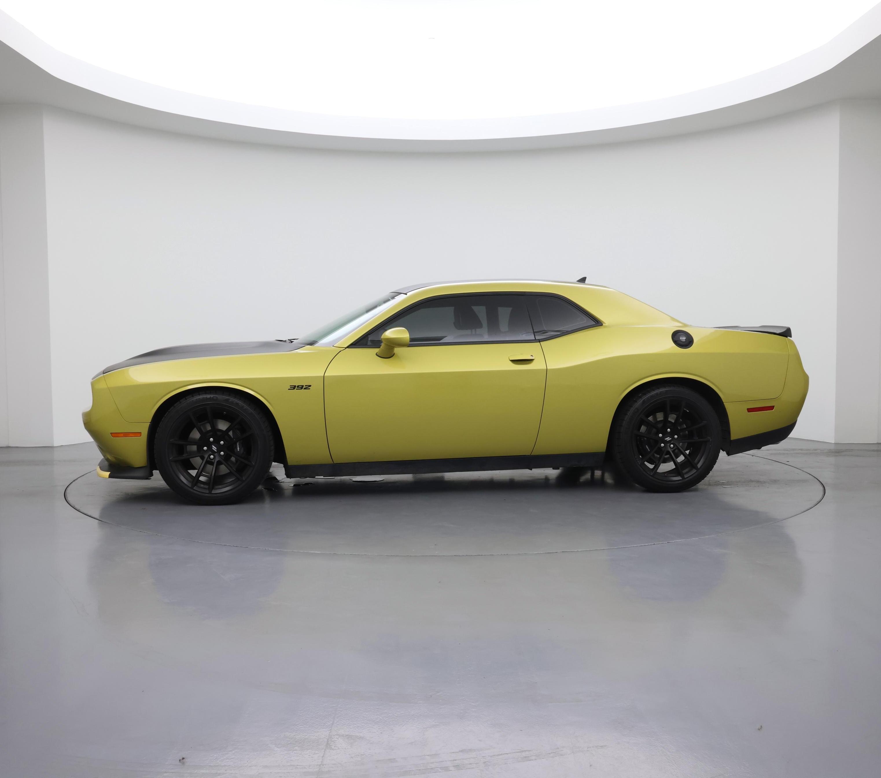 Thumbnail: 2021 Dodge Challenger - 3