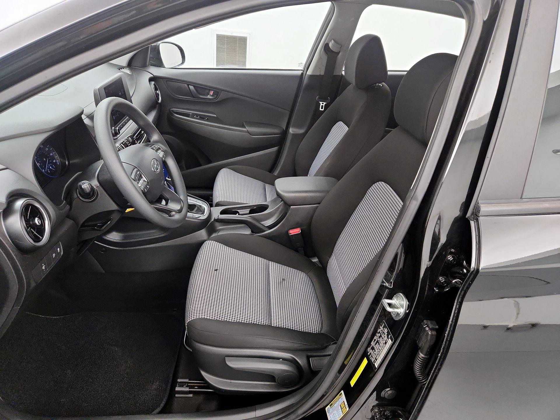 Thumbnail: 2022 Hyundai Kona - 11