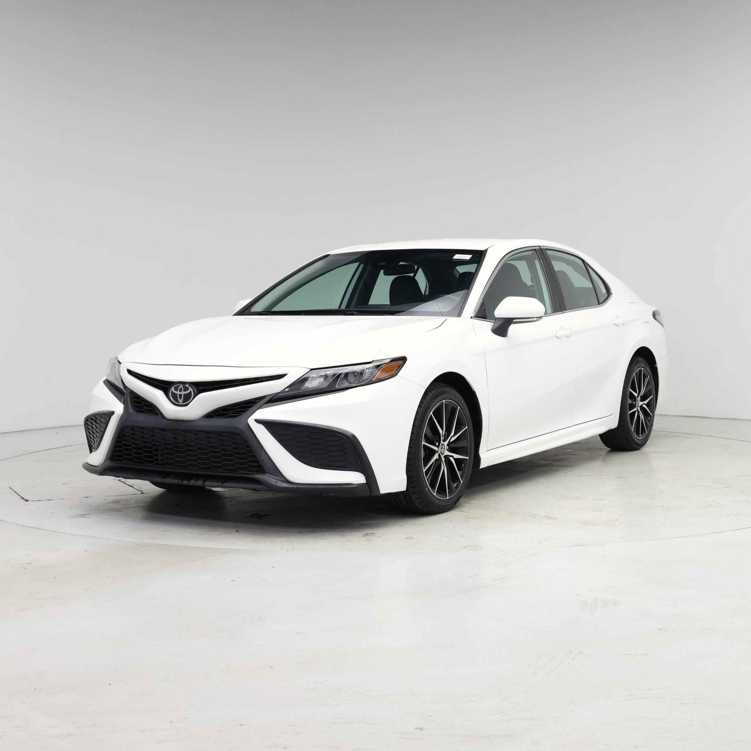 Thumbnail: 2023 Toyota Camry - 4