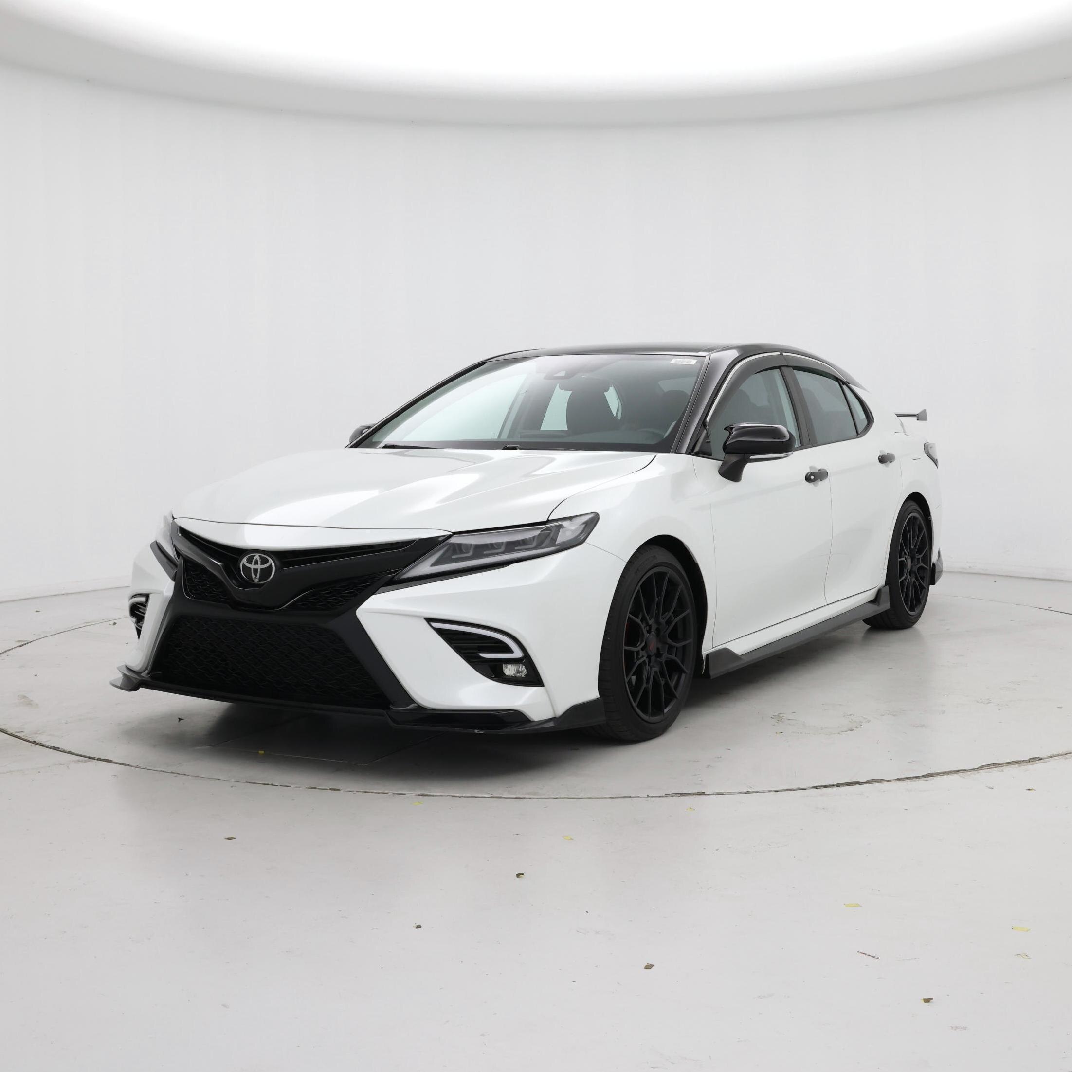 Thumbnail: 2021 Toyota Camry - 4