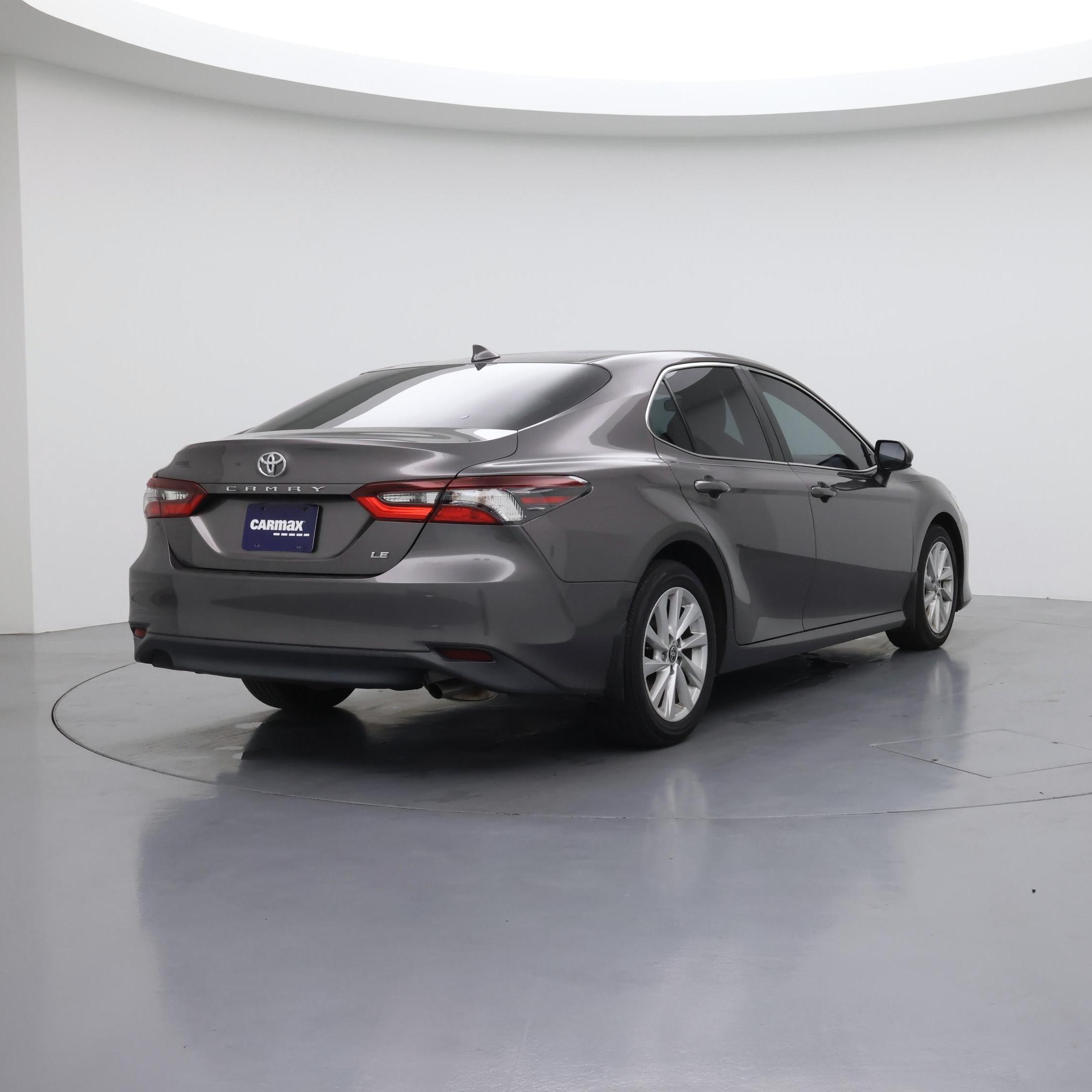 Thumbnail: 2021 Toyota Camry - 8