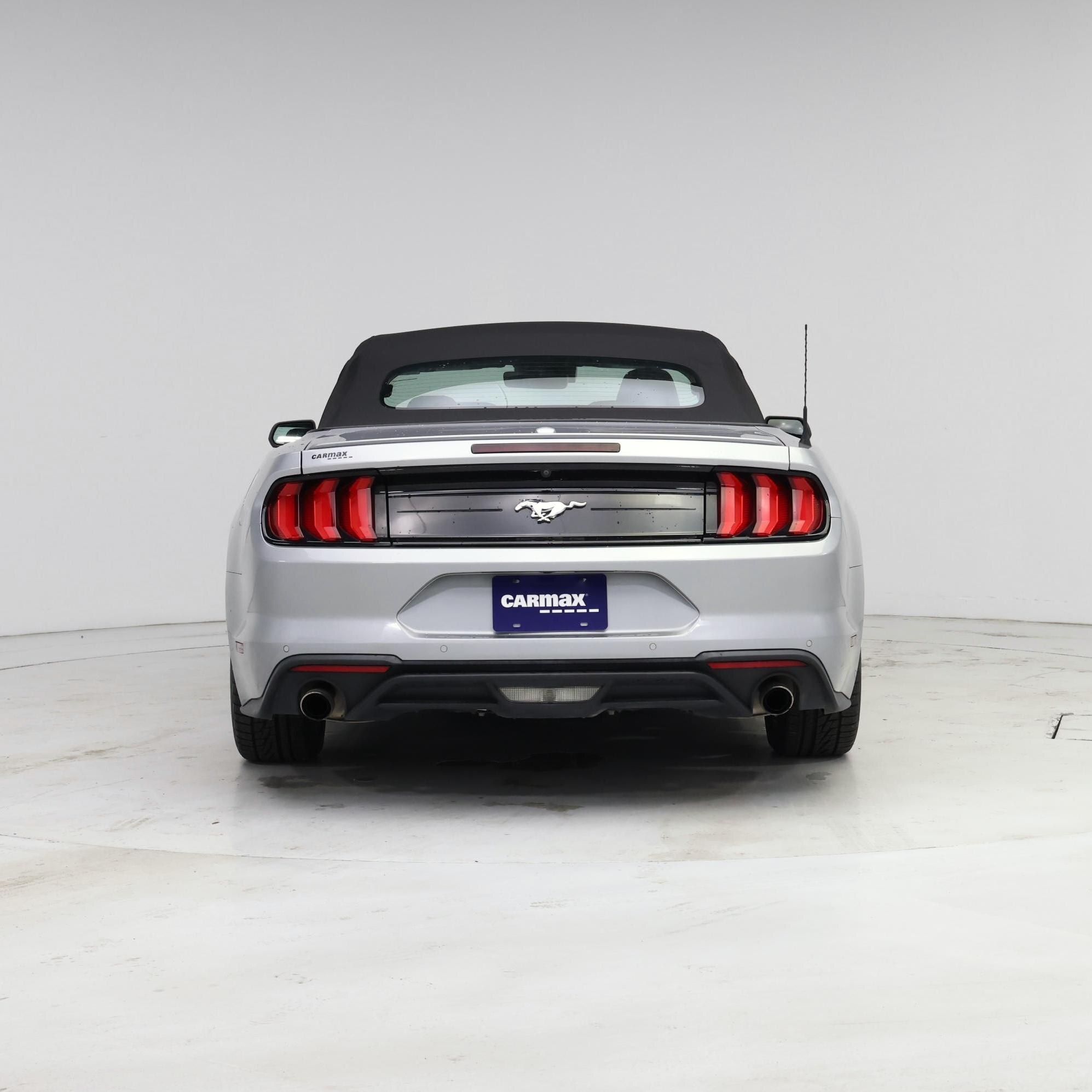 Thumbnail: 2022 Ford Mustang - 6