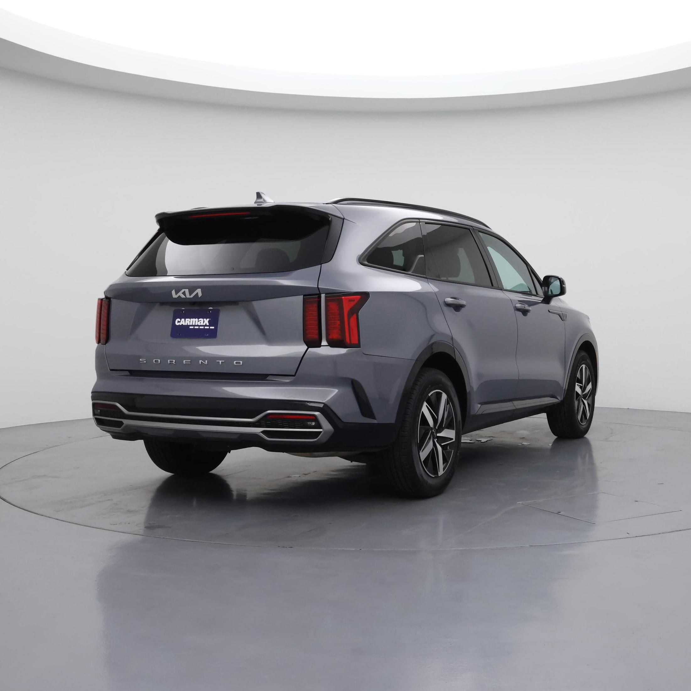 Thumbnail: 2022 Kia Sorento - 8