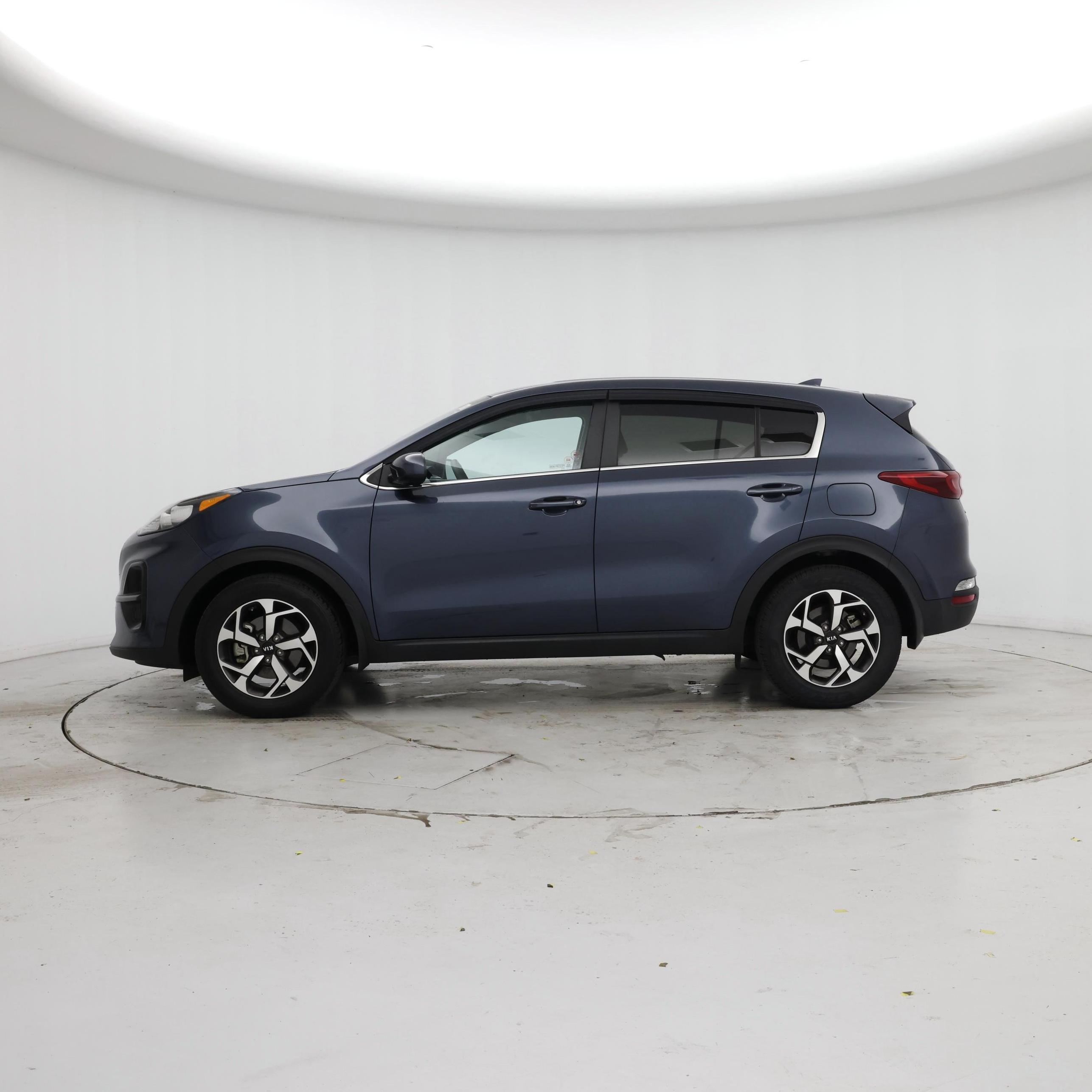 Thumbnail: 2022 Kia Sportage - 3