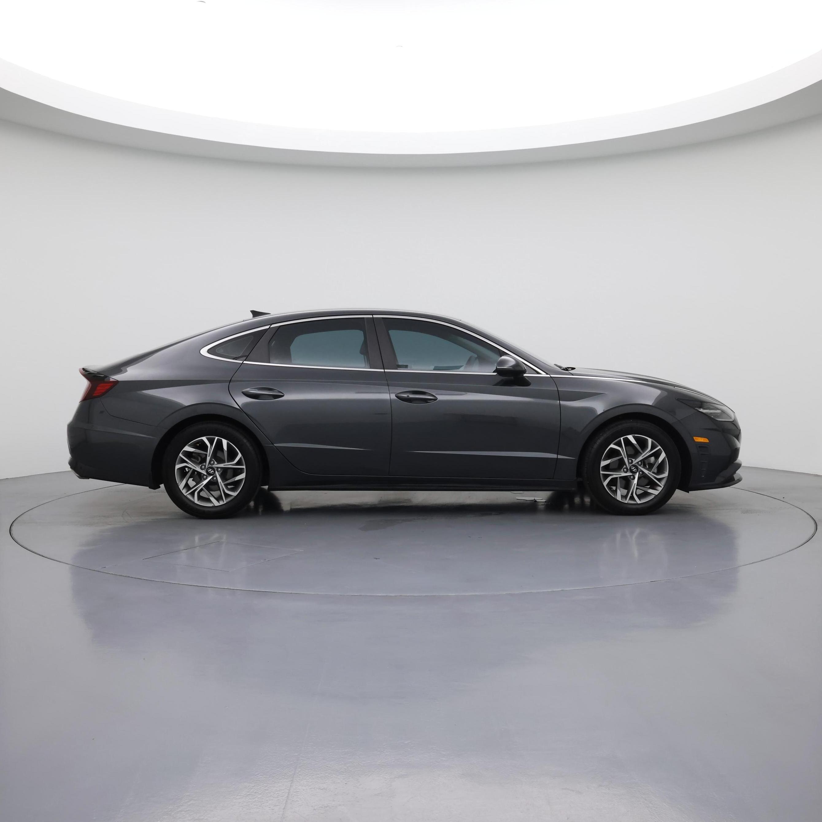 Thumbnail: 2023 Hyundai Sonata - 7