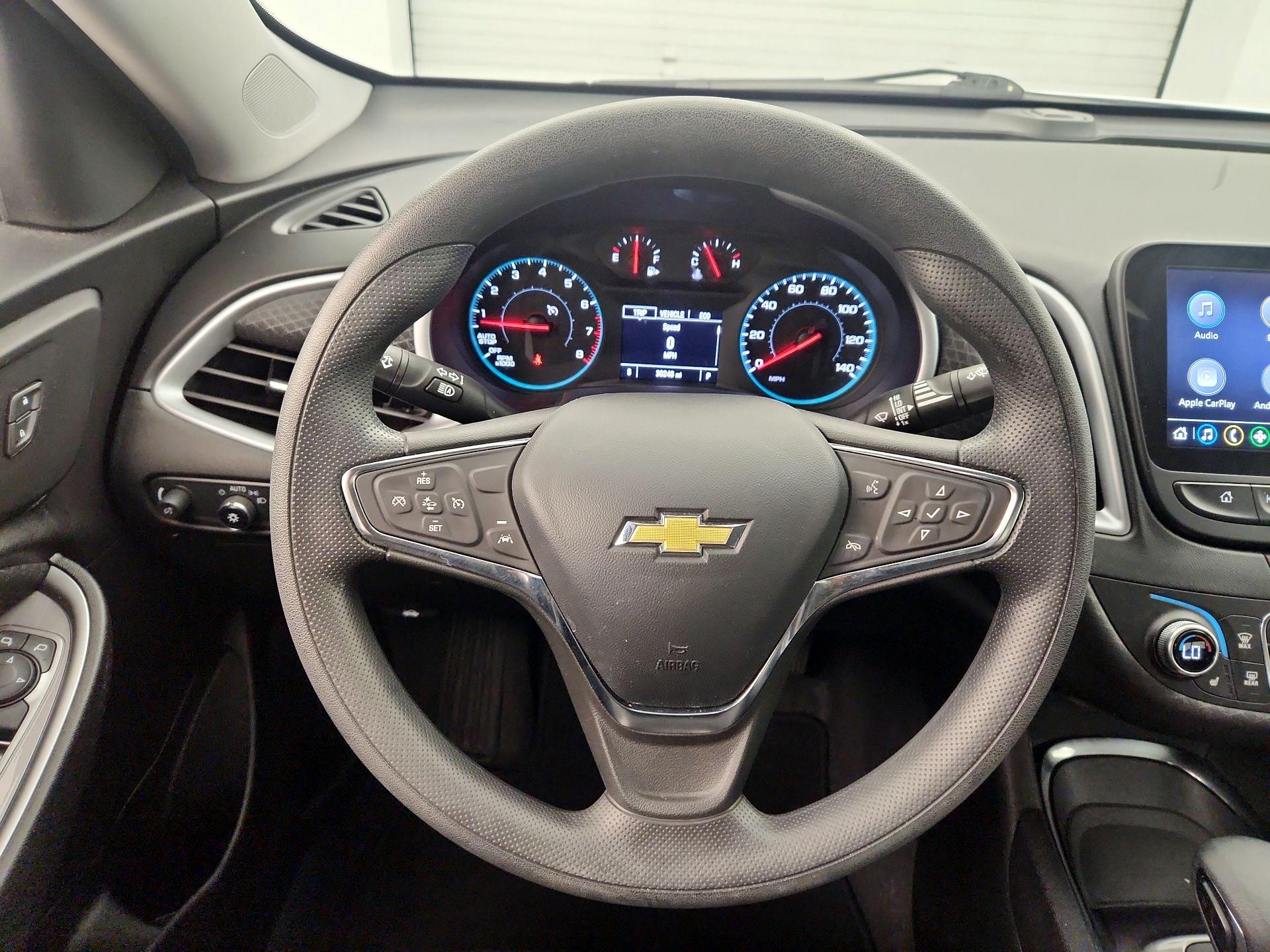 Thumbnail: 2023 Chevrolet Malibu - 10